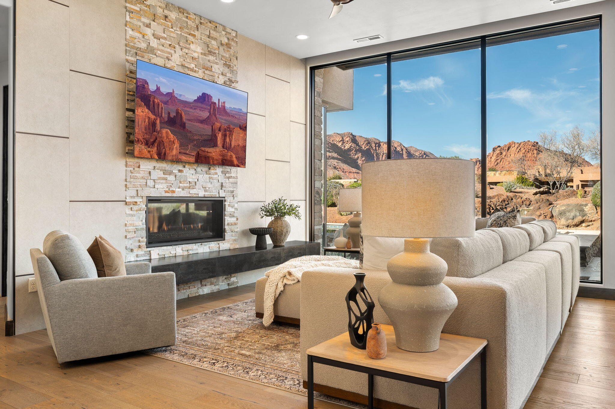 ENTRADA RESERVE AT SNOW CANYON PATIO HOMES - Residential
