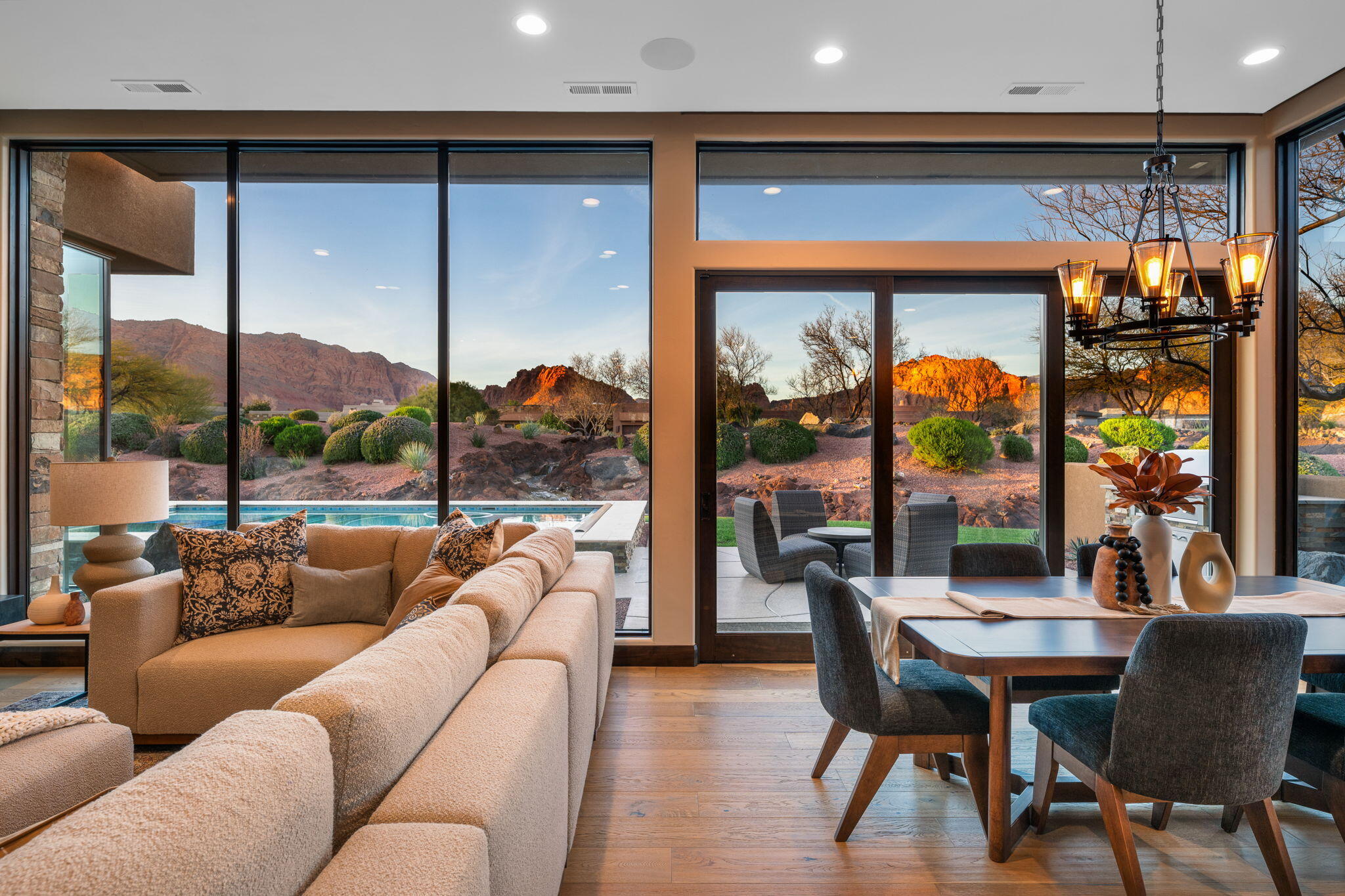 ENTRADA RESERVE AT SNOW CANYON PATIO HOMES - Residential