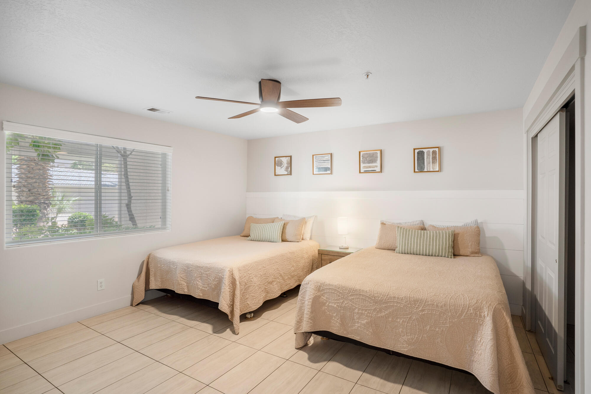 LAS PALMAS RESORT CONDOS - Residential