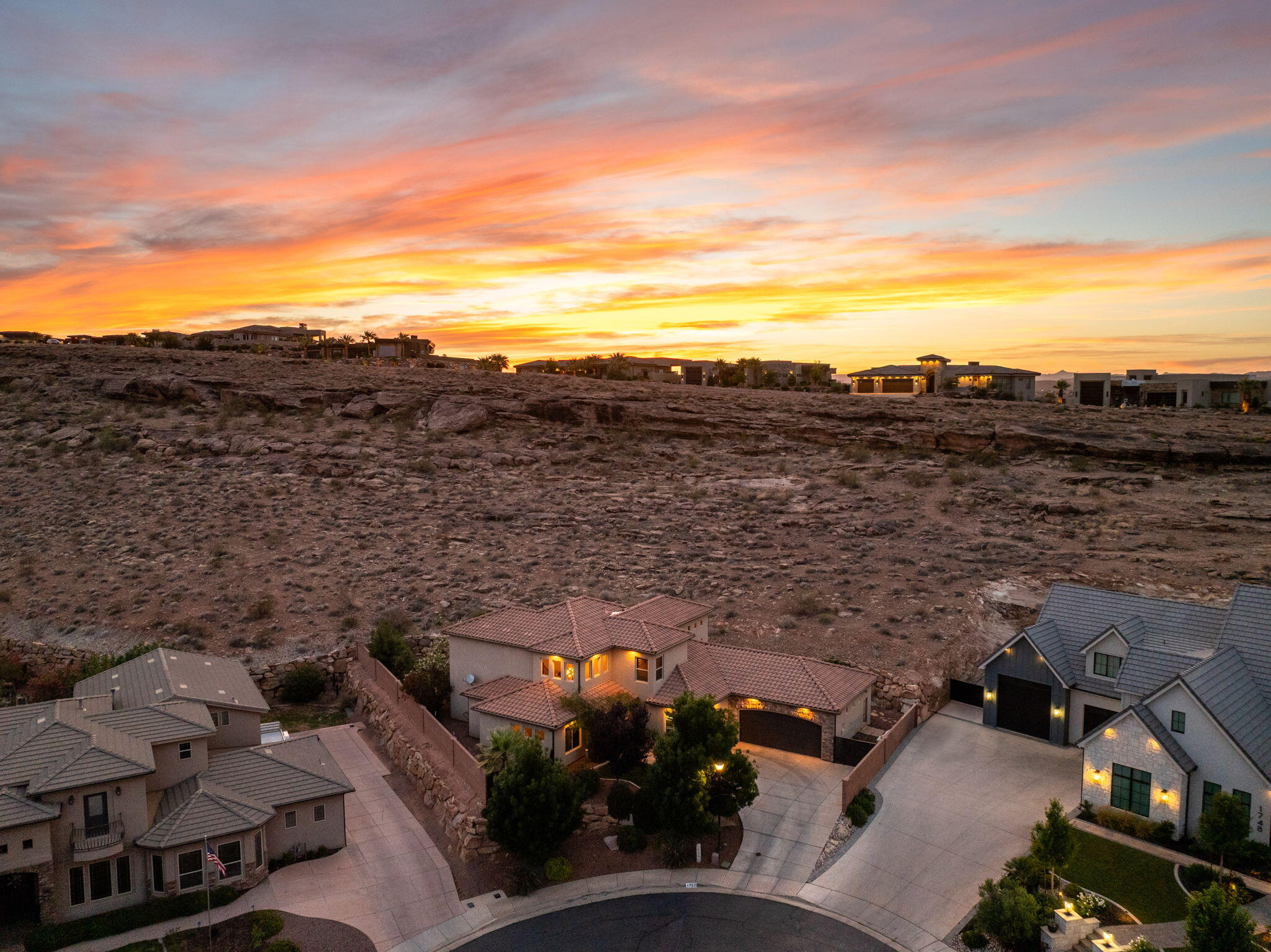 SERENITY COVE - Residential