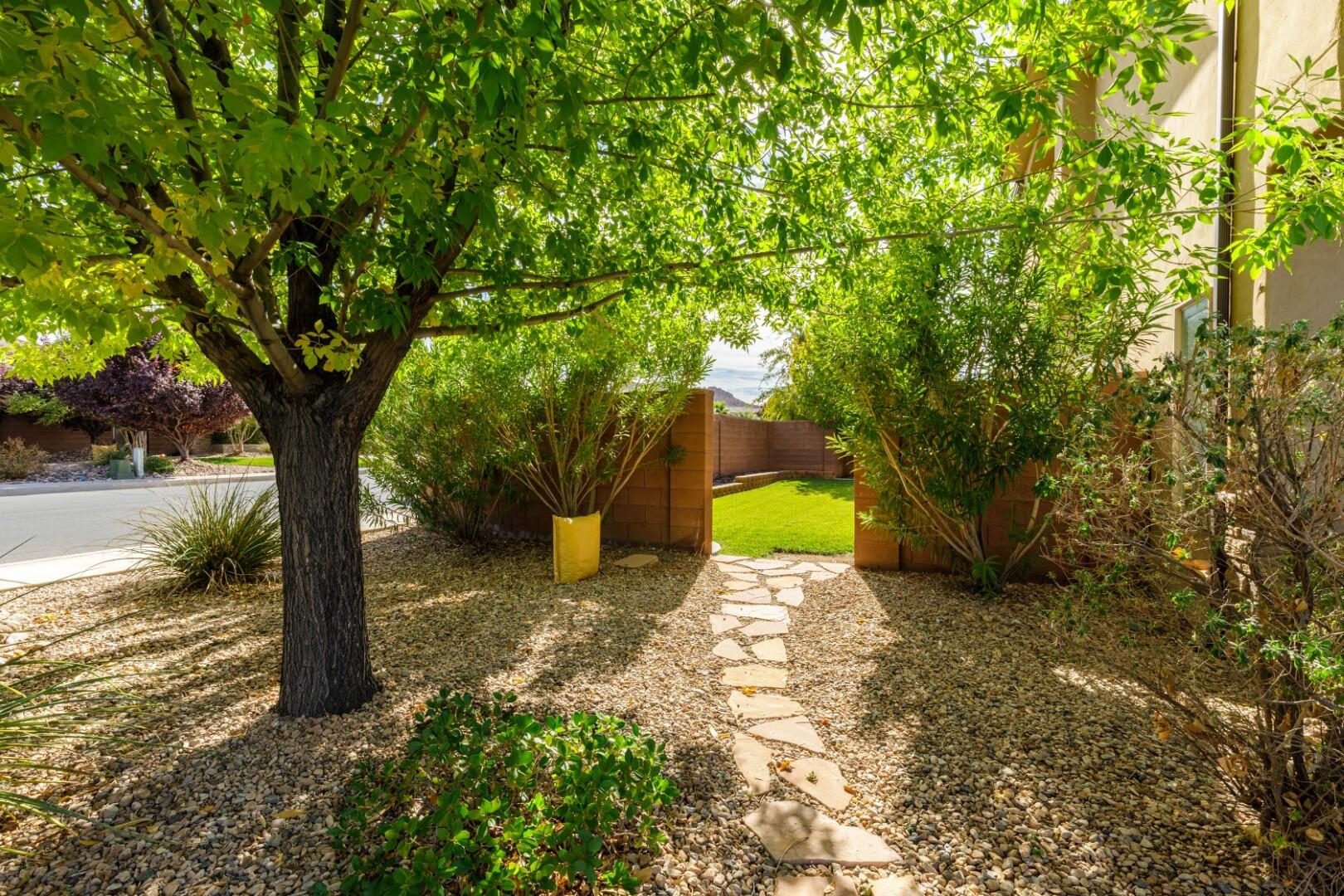 MULBERRY ESTATES - Residential