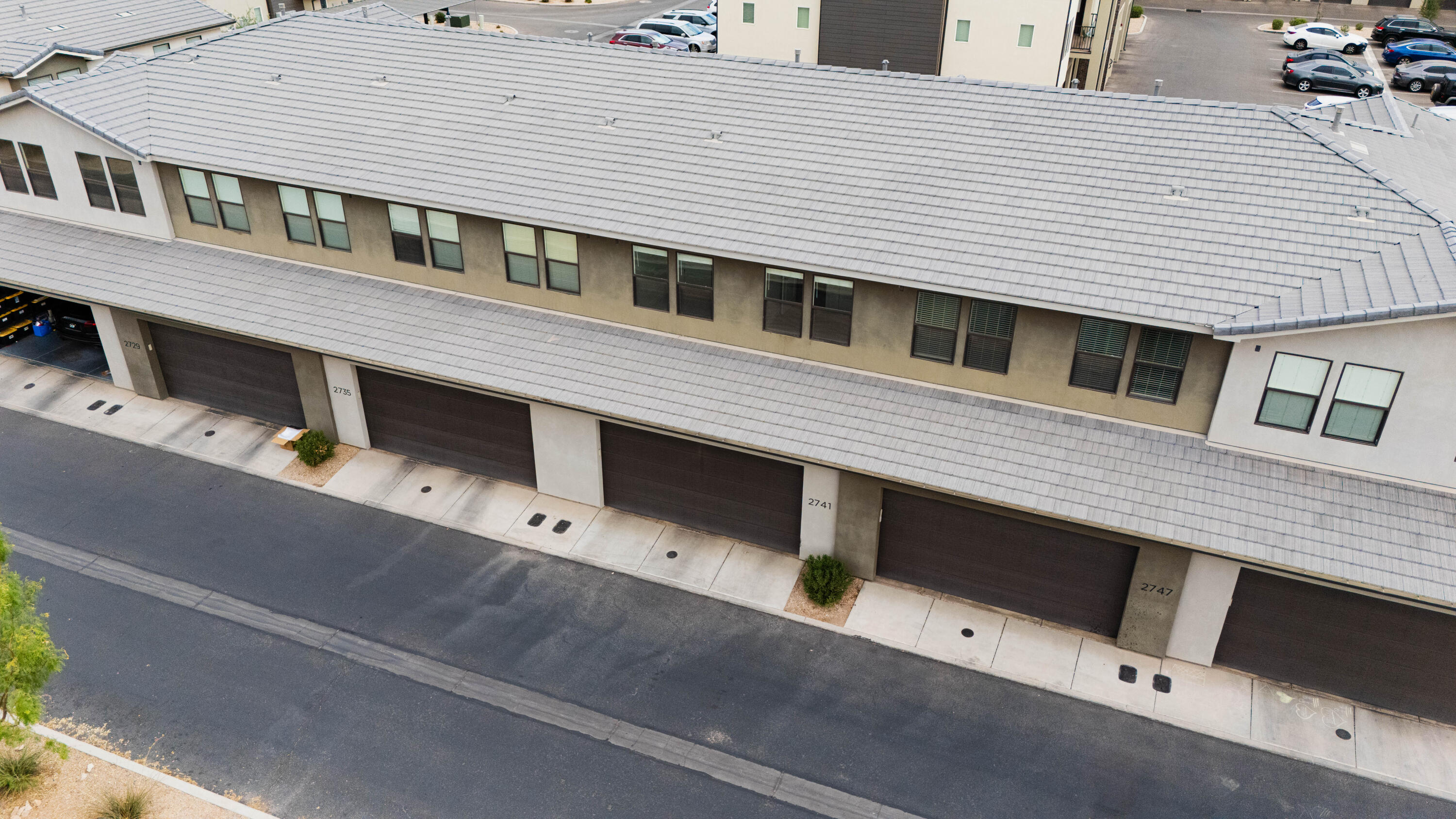 WOODLAND ESTATES TOWNHOMES - Residential