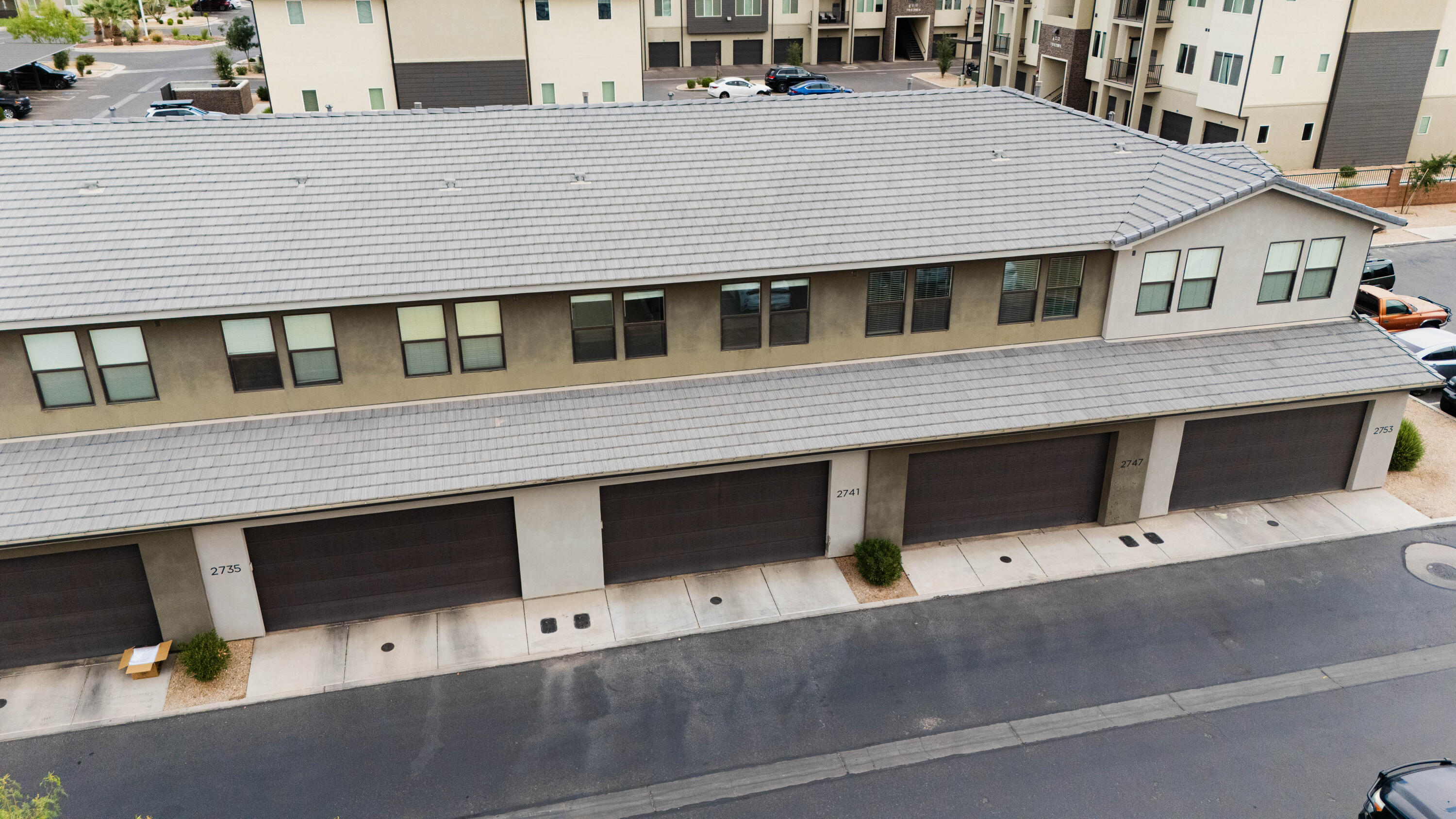 WOODLAND ESTATES TOWNHOMES - Residential