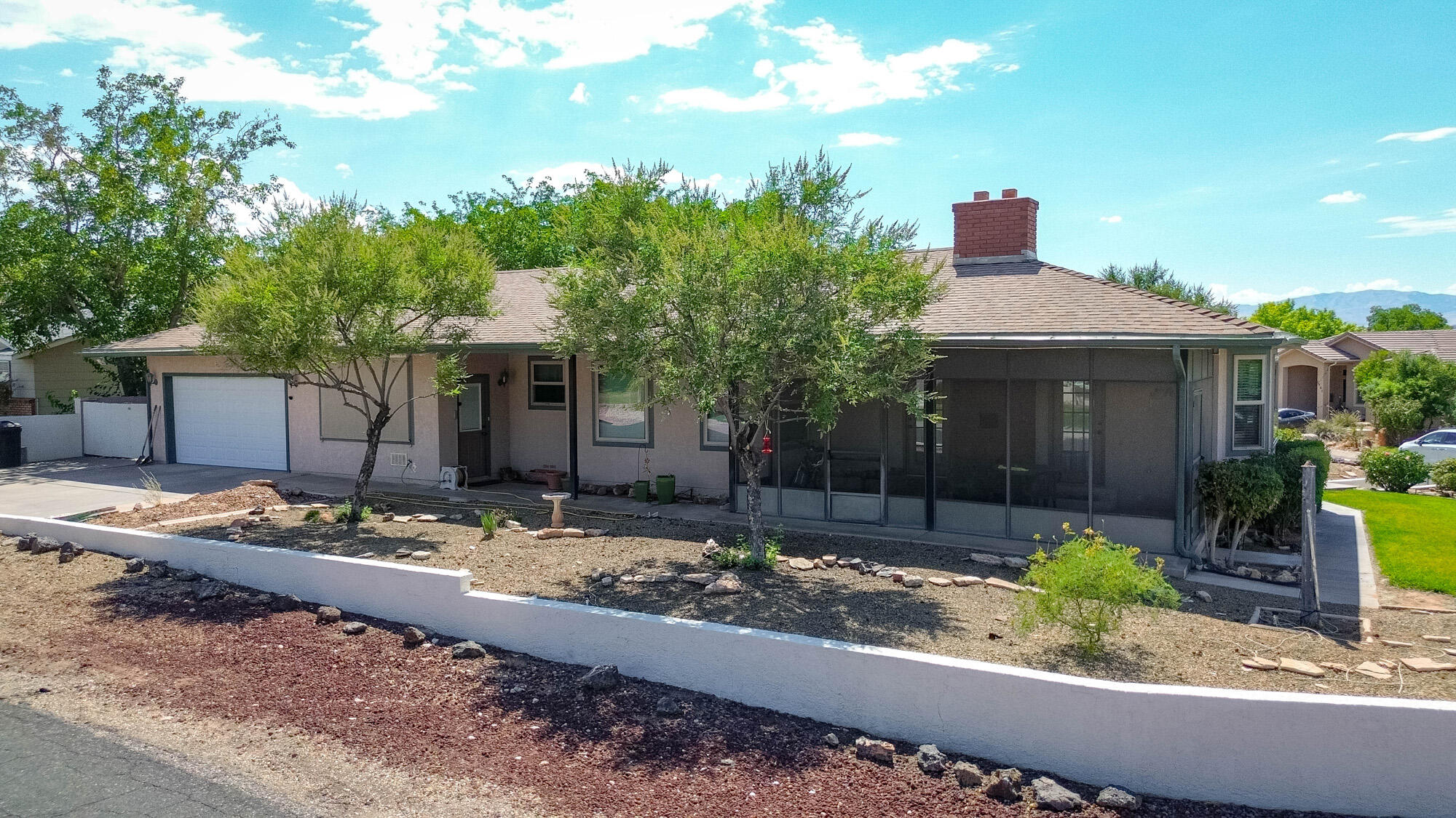 BLOOMINGTON HILLS - Residential