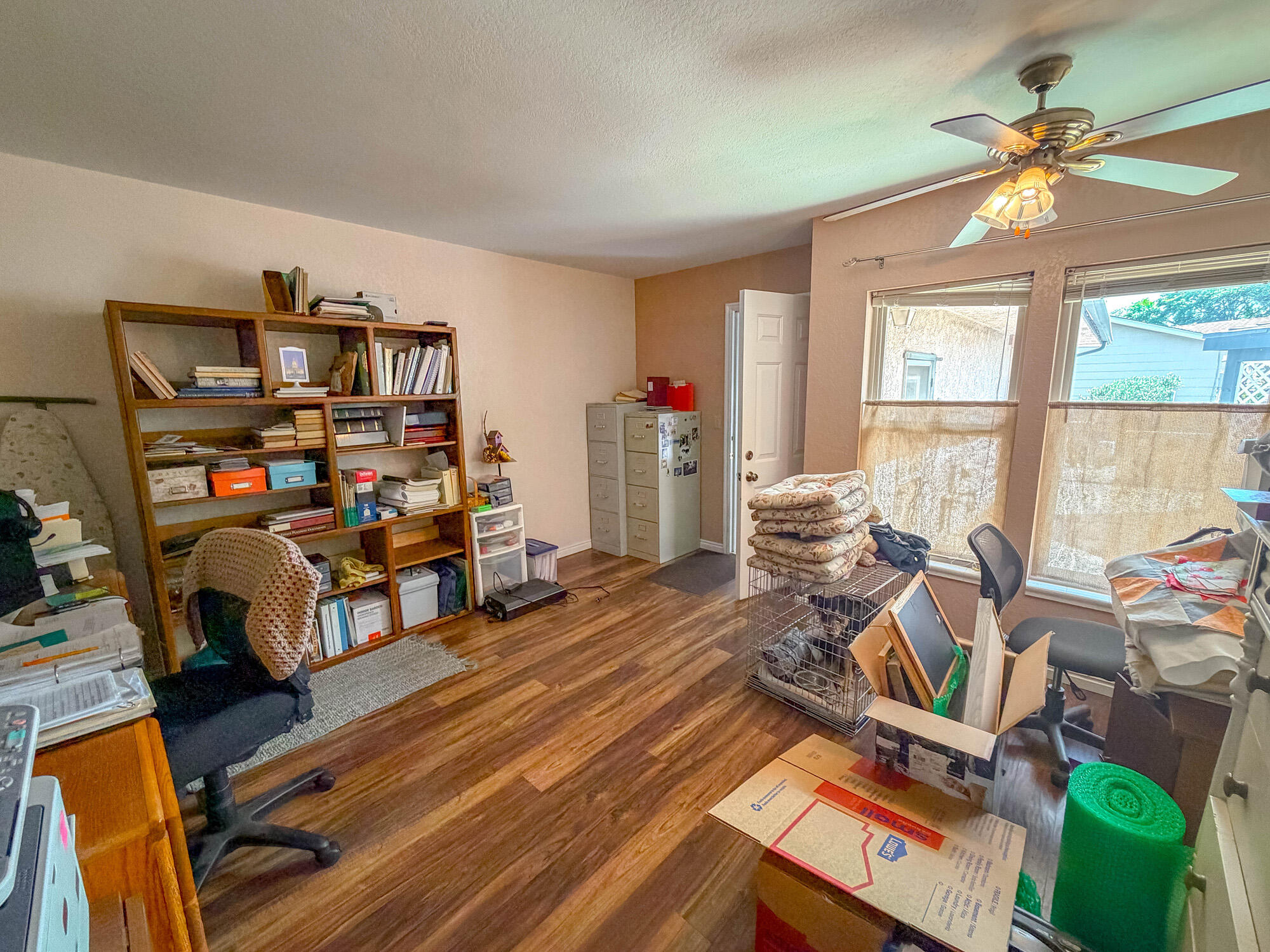 BLOOMINGTON HILLS - Residential