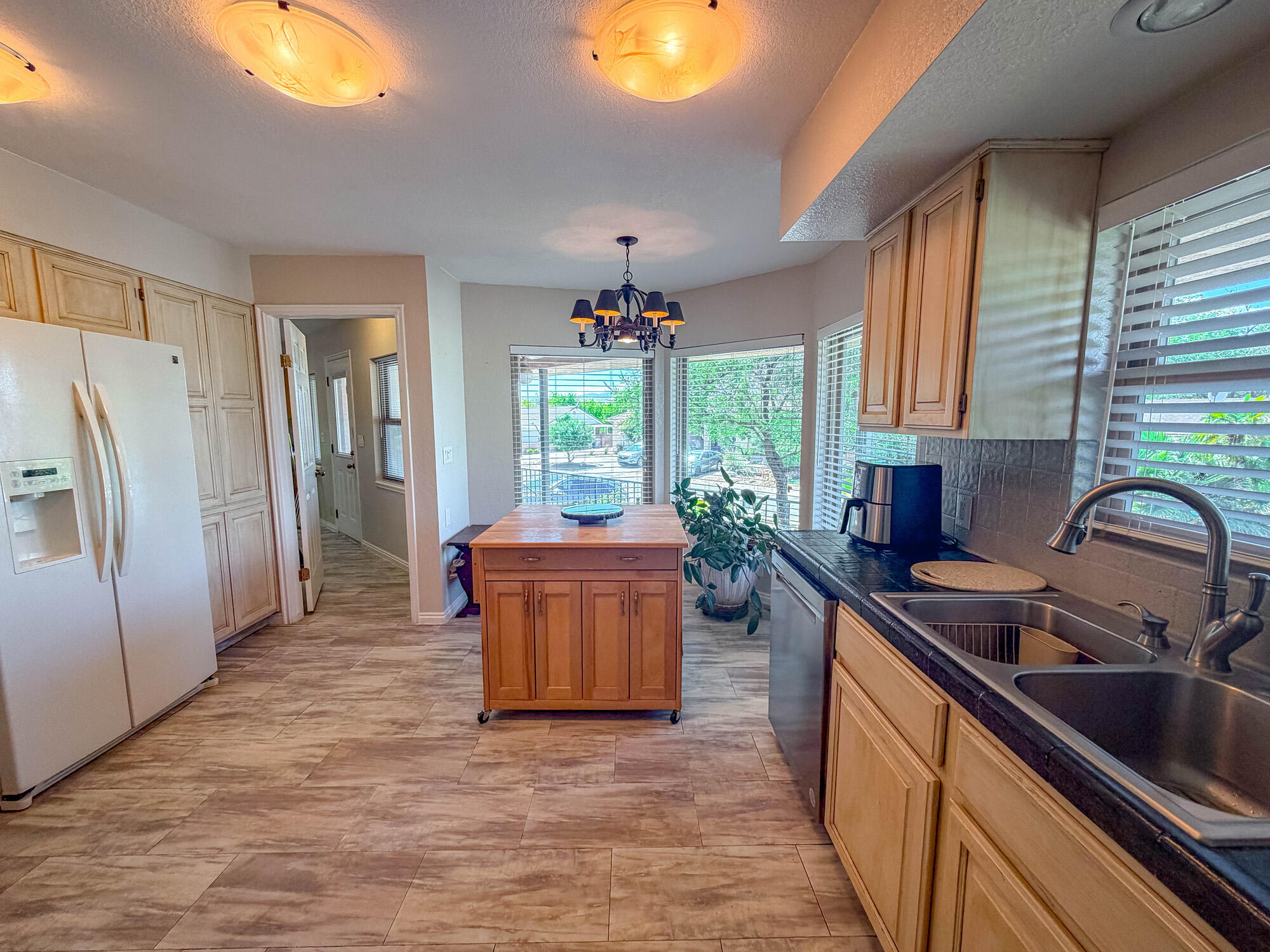 BLOOMINGTON HILLS - Residential