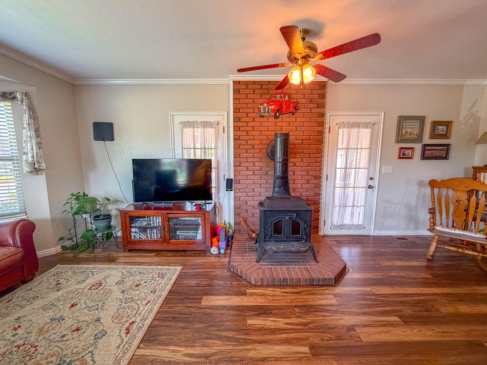 BLOOMINGTON HILLS - Residential