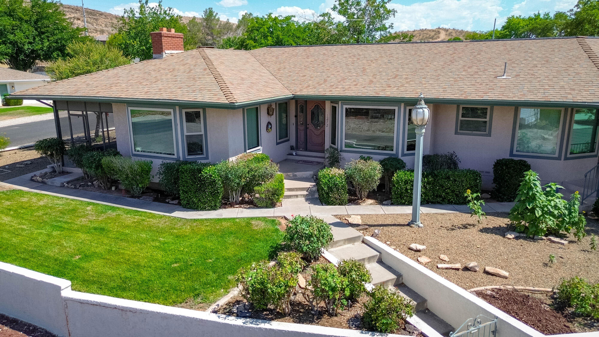 BLOOMINGTON HILLS - Residential