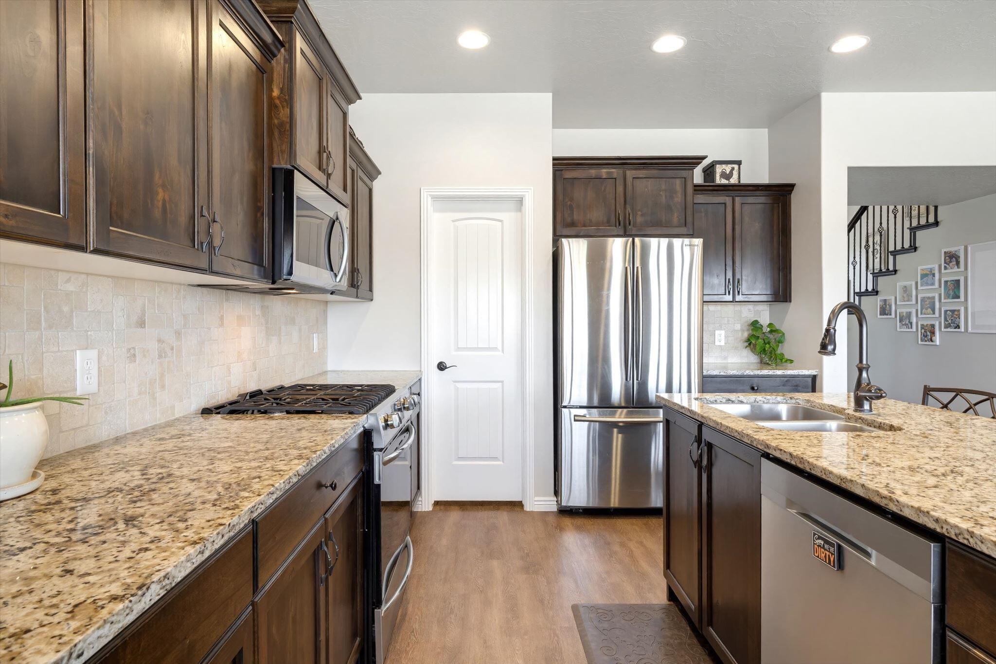 ROSEWOOD ESTATES - Residential