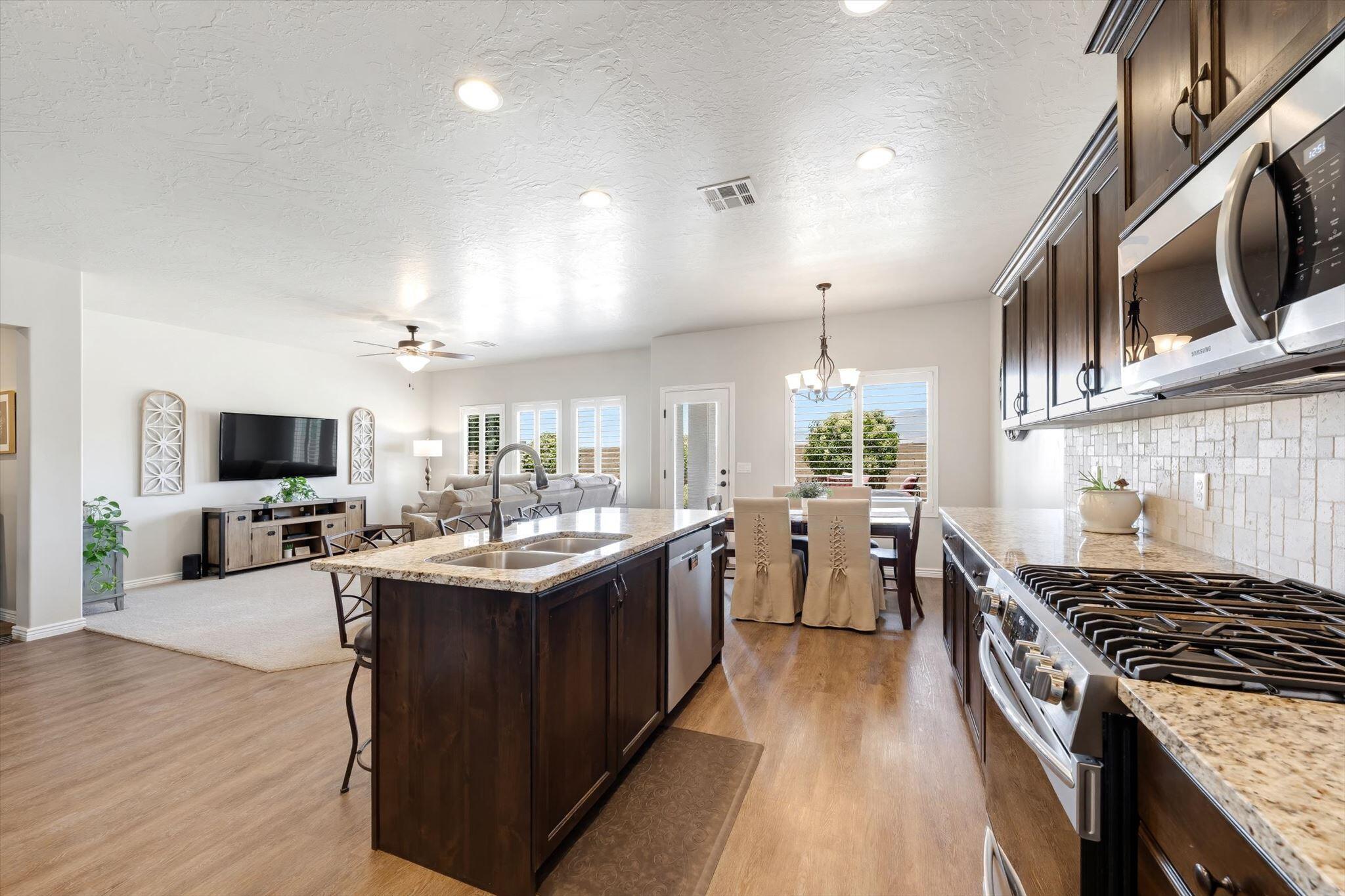 ROSEWOOD ESTATES - Residential