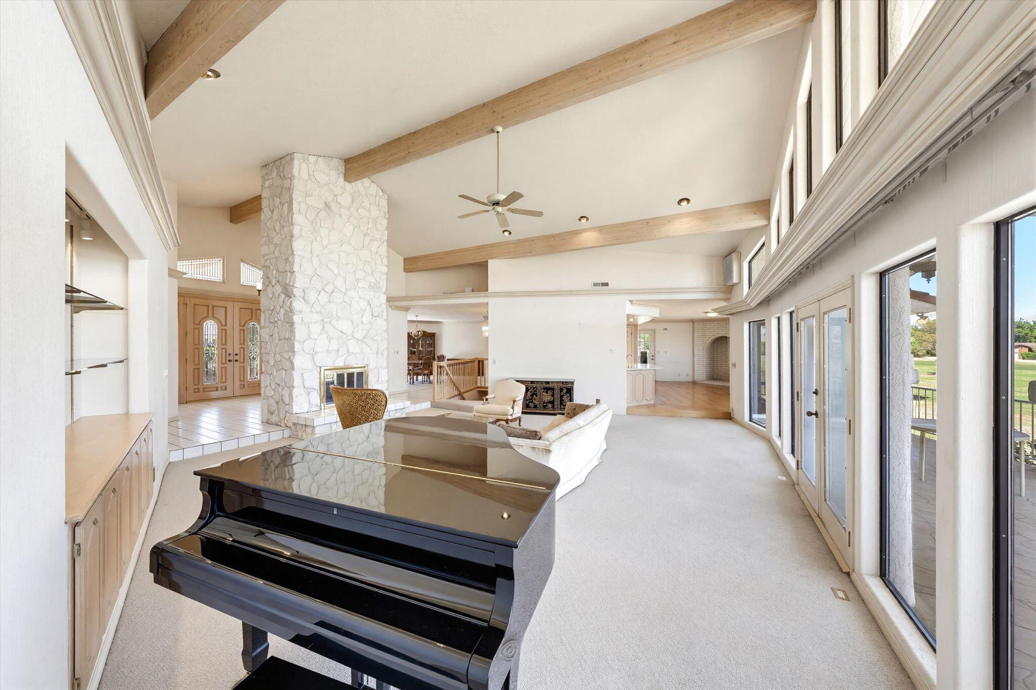BLOOMINGTON COUNTRY CLUB - Residential