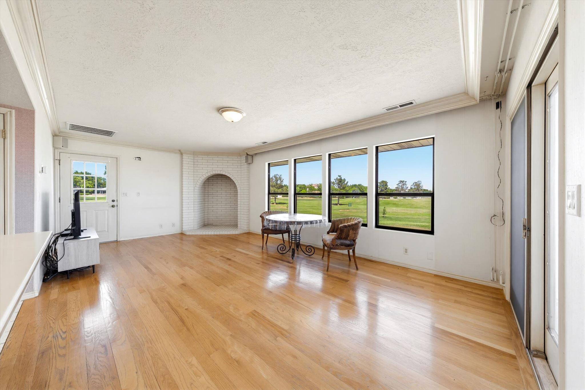 BLOOMINGTON COUNTRY CLUB - Residential