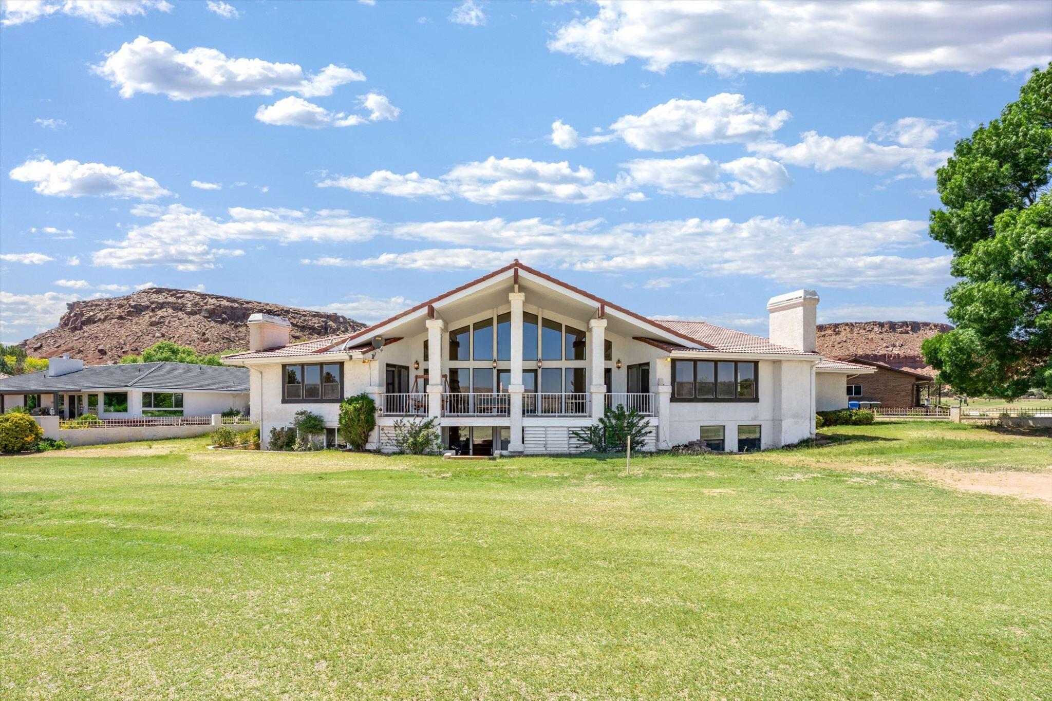 BLOOMINGTON COUNTRY CLUB - Residential