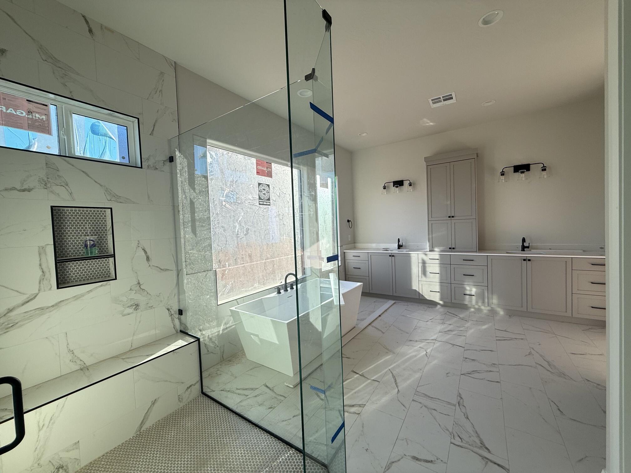 ONYX CANYON - Residential