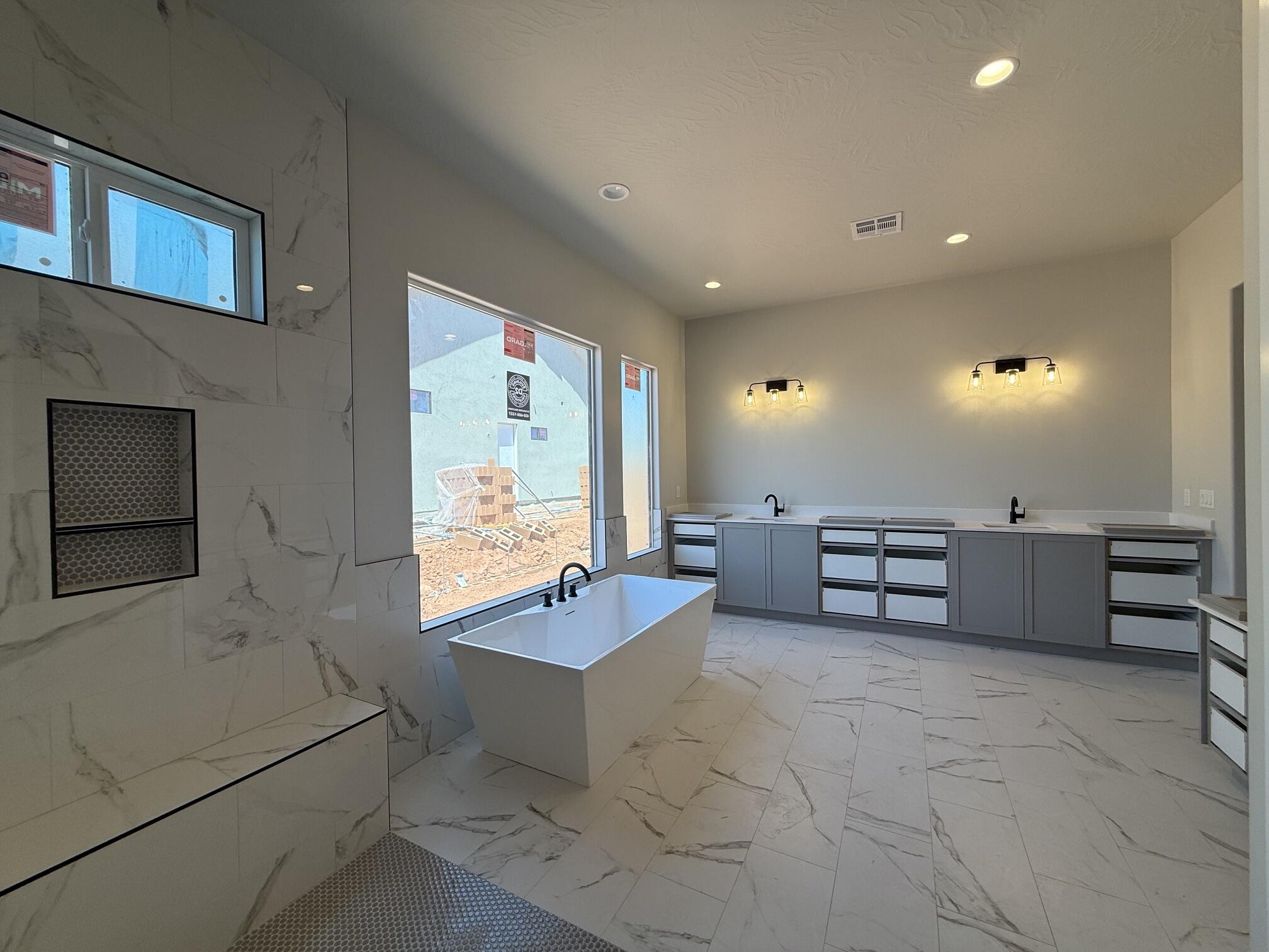 ONYX CANYON - Residential