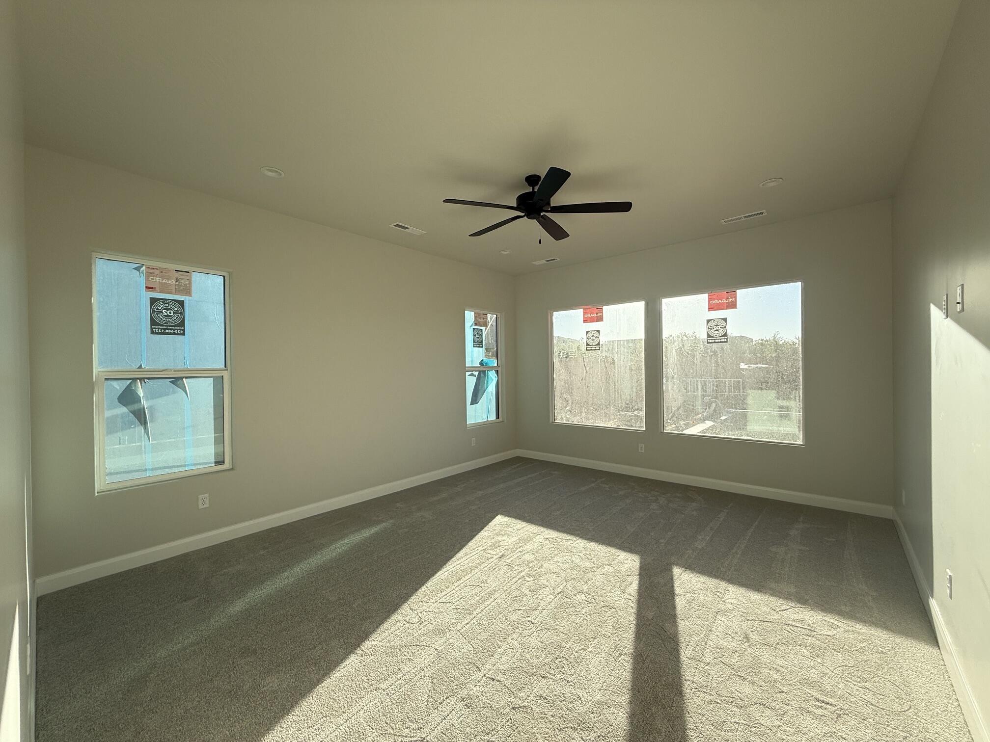 ONYX CANYON - Residential