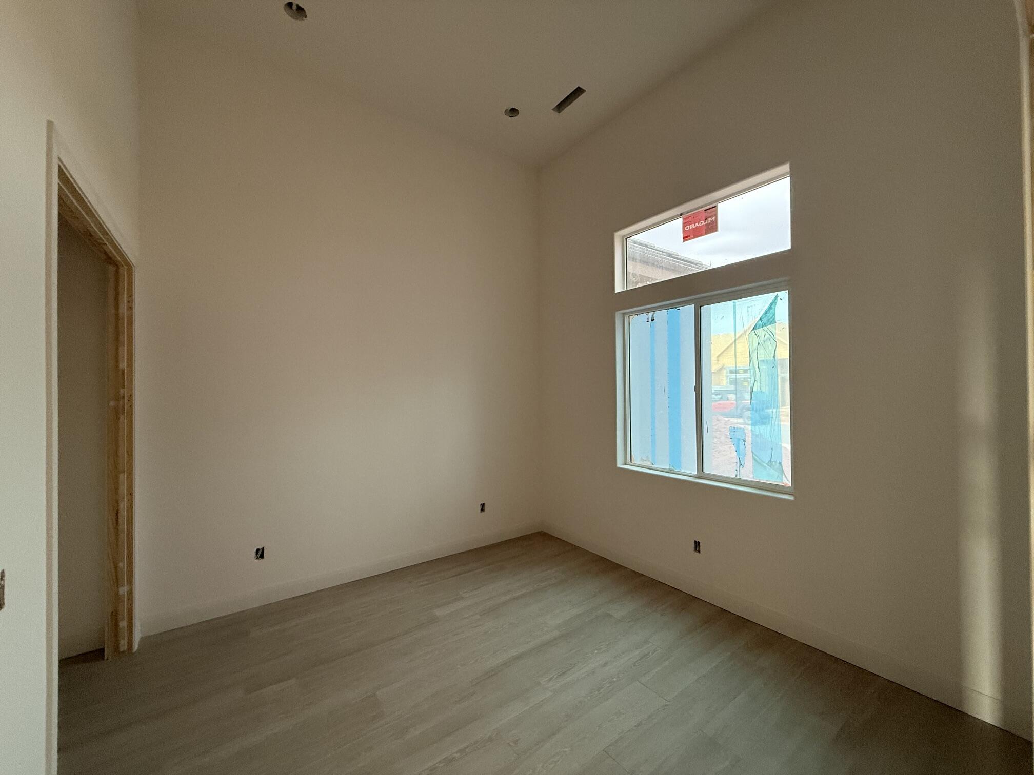 ONYX CANYON - Residential