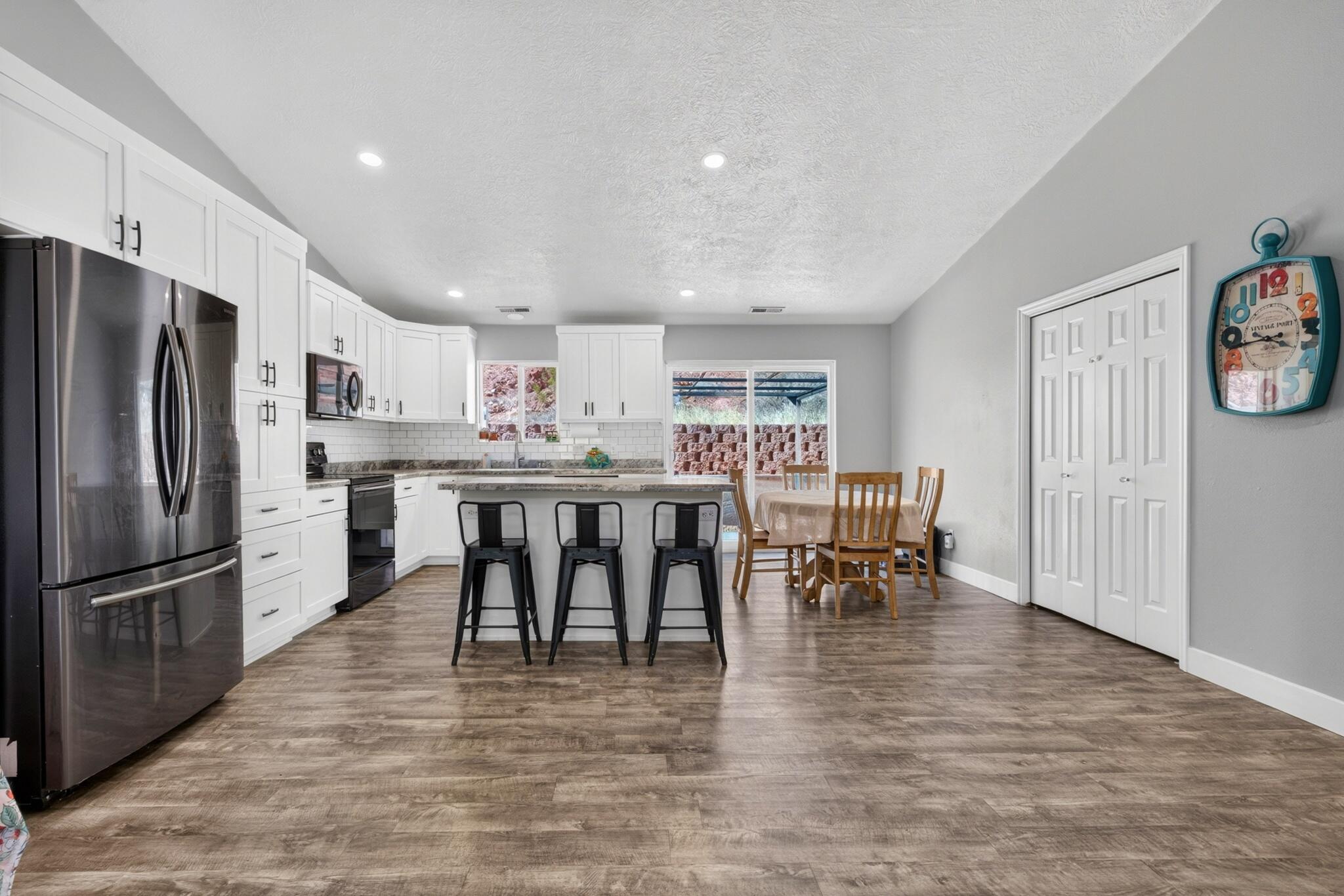 CANNON PARKVIEW TOWNHOMES - Residential