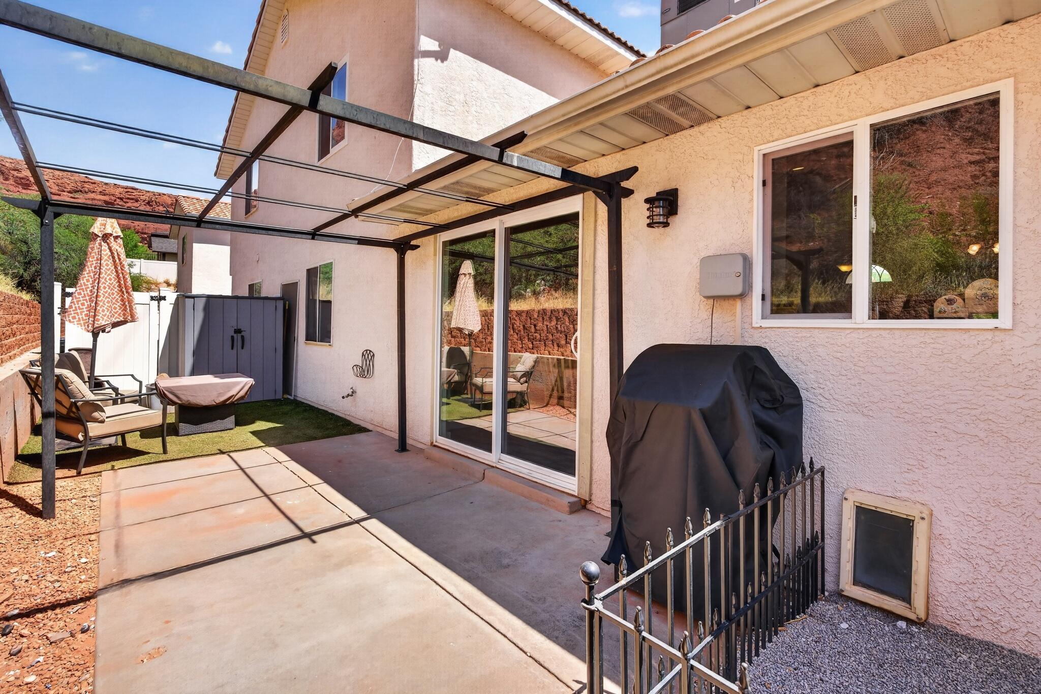 CANNON PARKVIEW TOWNHOMES - Residential