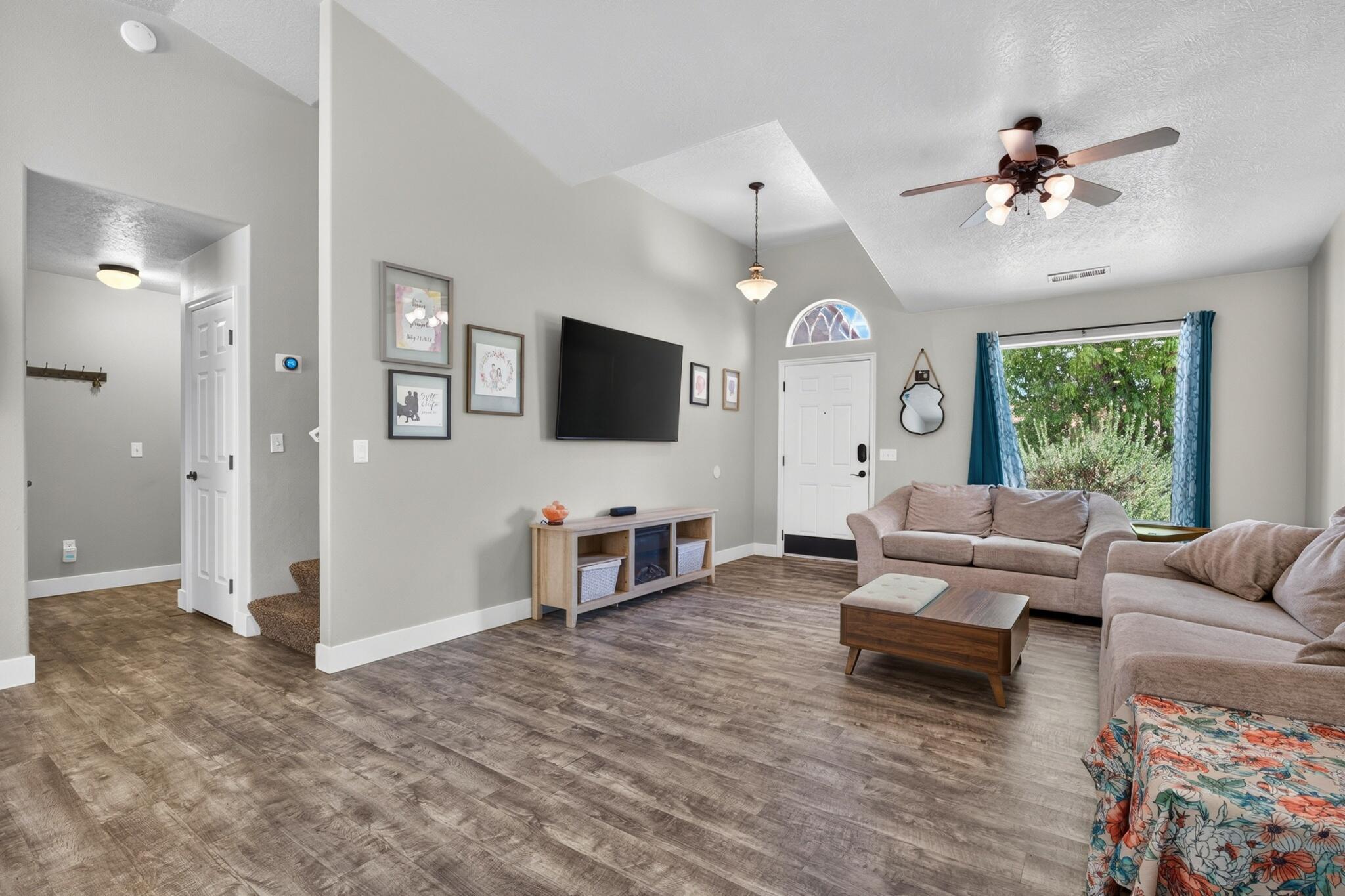 CANNON PARKVIEW TOWNHOMES - Residential