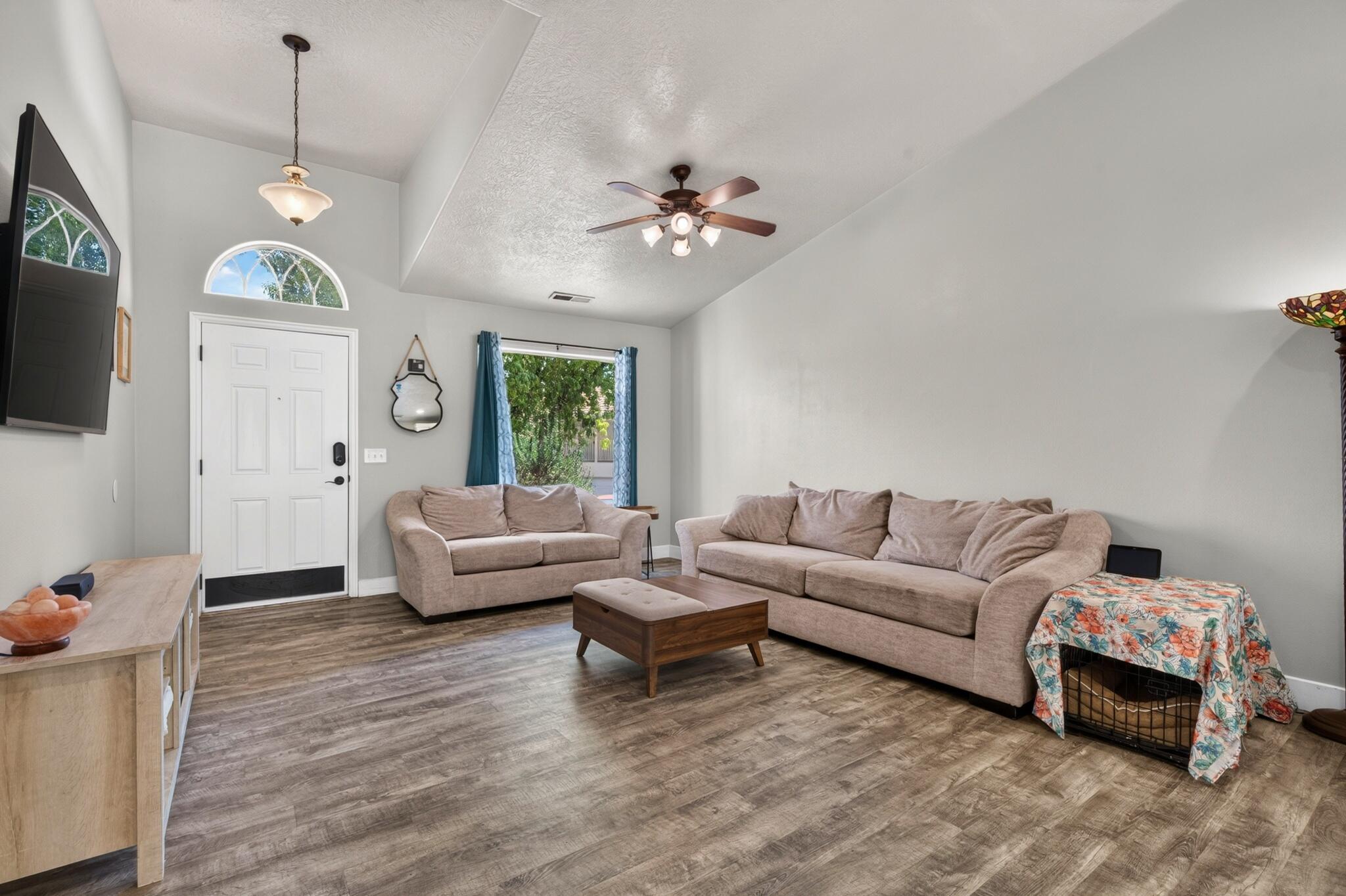 CANNON PARKVIEW TOWNHOMES - Residential