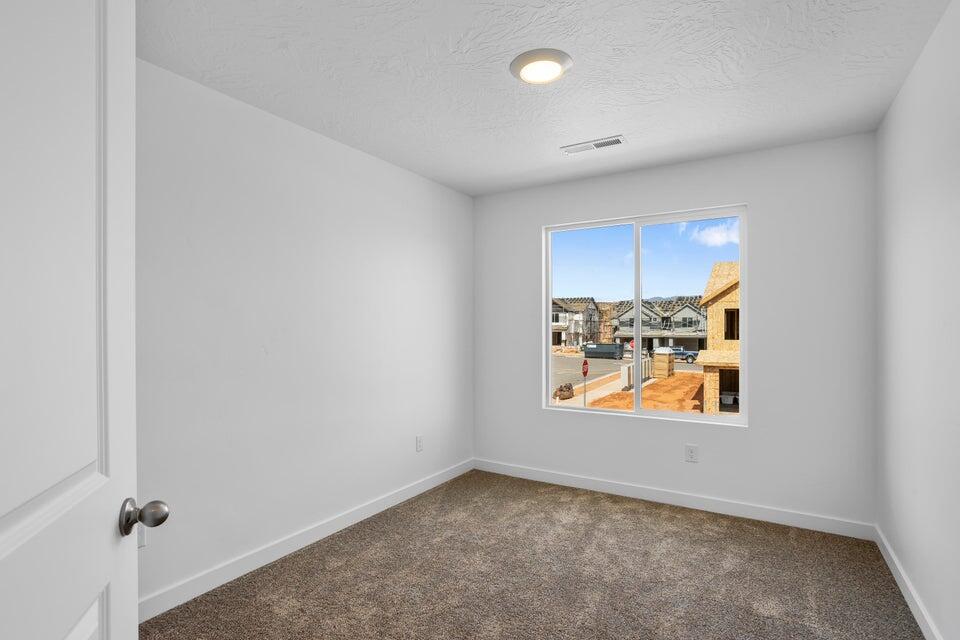 LAVENDER CANYON AT LONG VALLEY - Residential