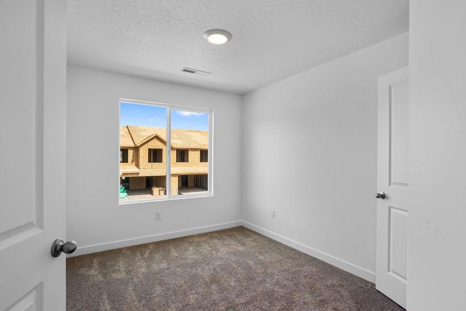 LAVENDER CANYON AT LONG VALLEY - Residential