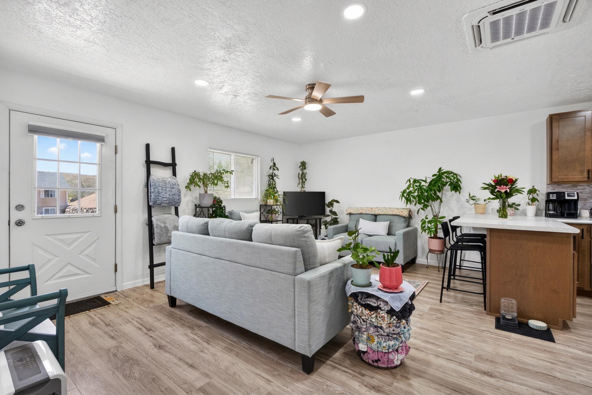 TOQUERVILLE ESTATES - Residential