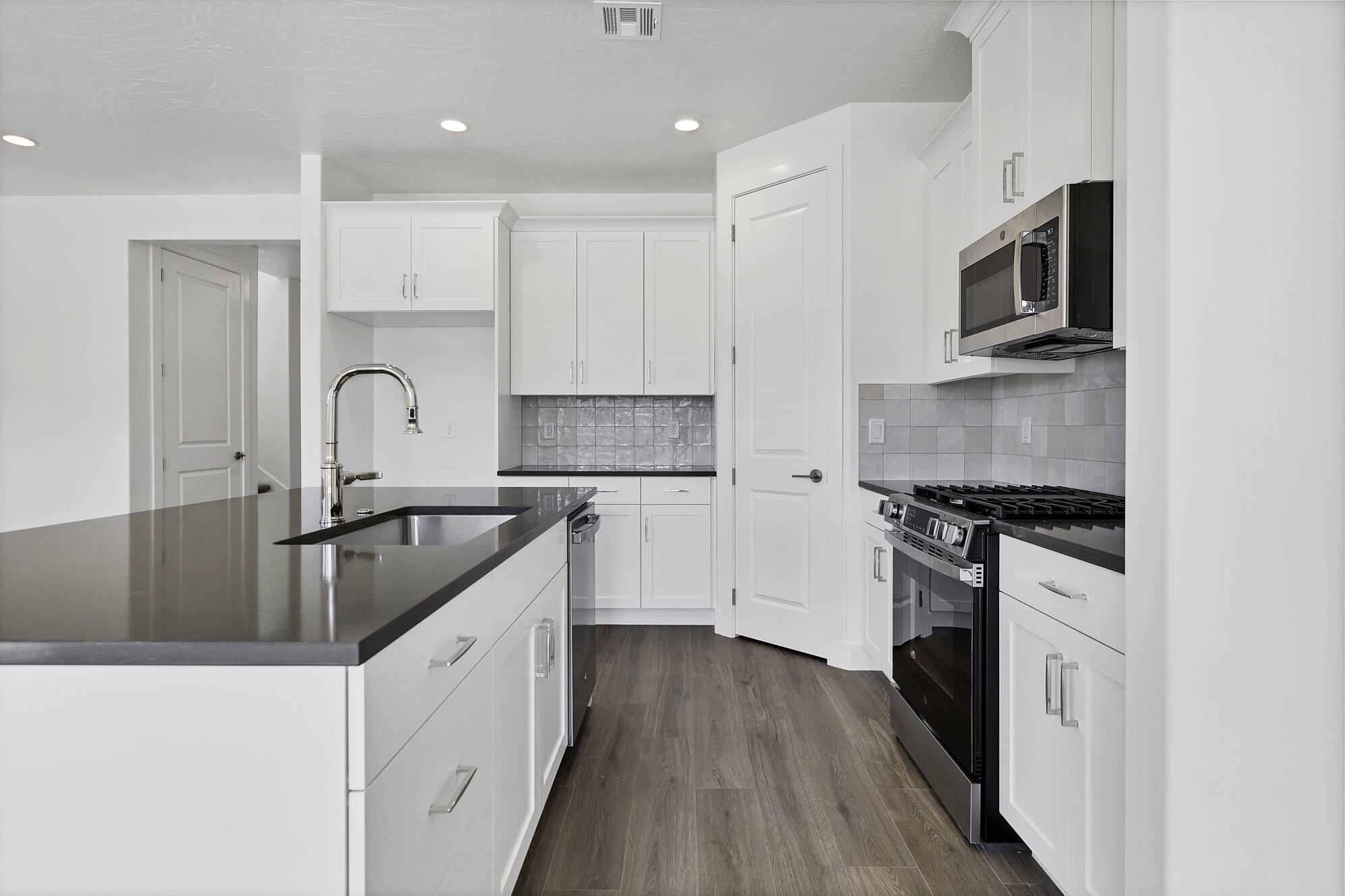 PASEOS AT SIENNA HILLS - Residential
