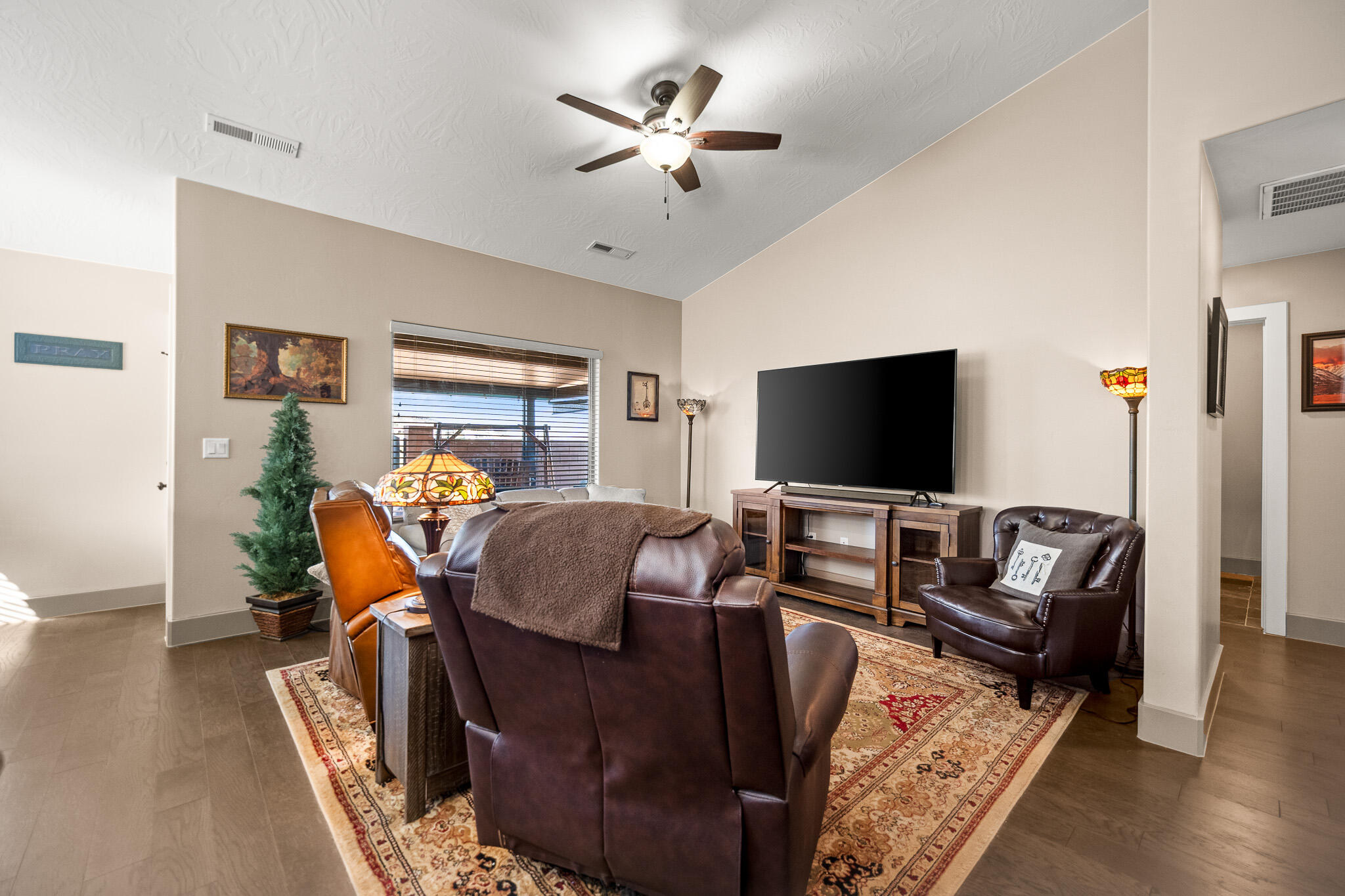 JOSHUAS AT SOUTHGATE - Residential