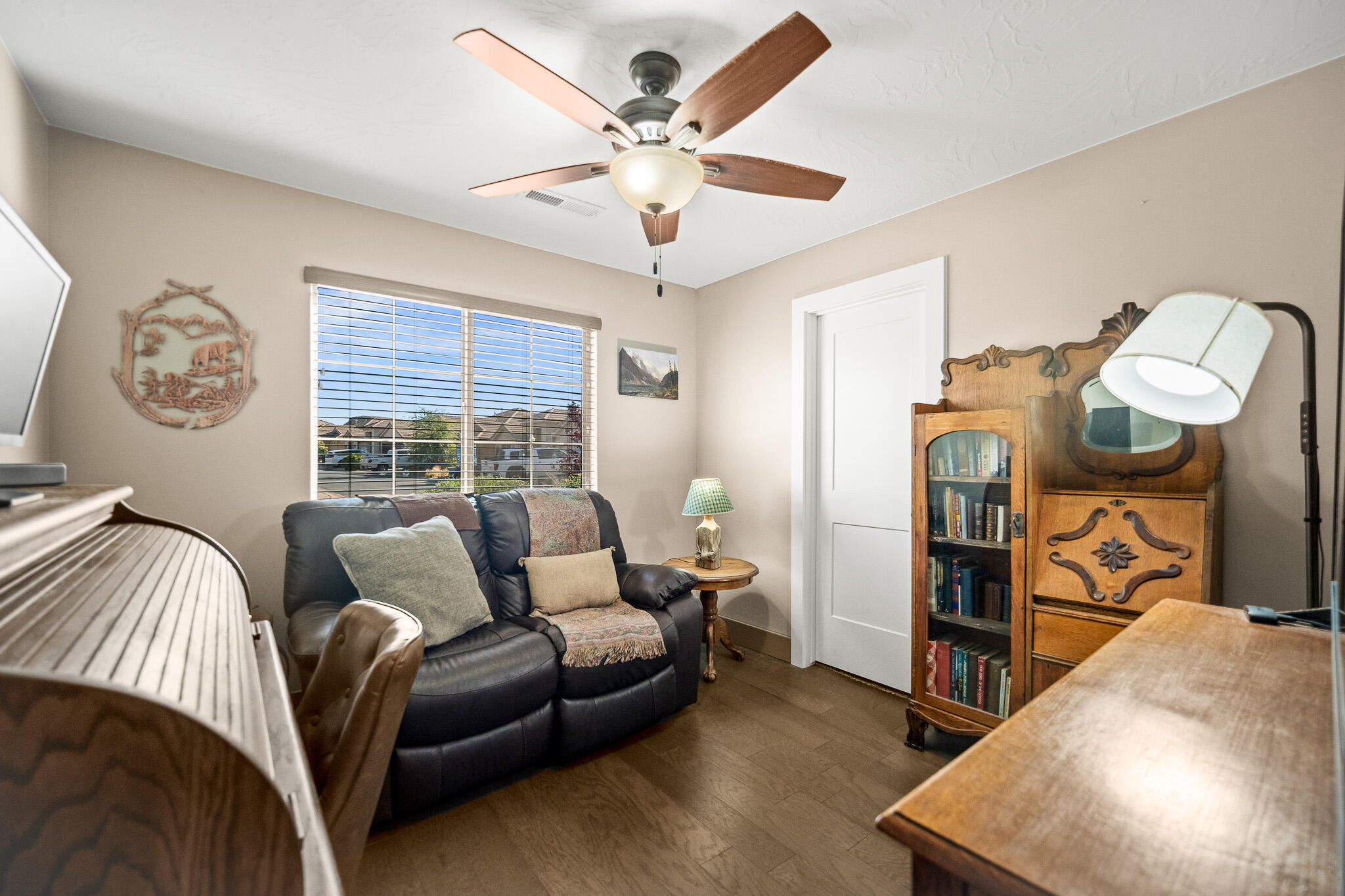 JOSHUAS AT SOUTHGATE - Residential