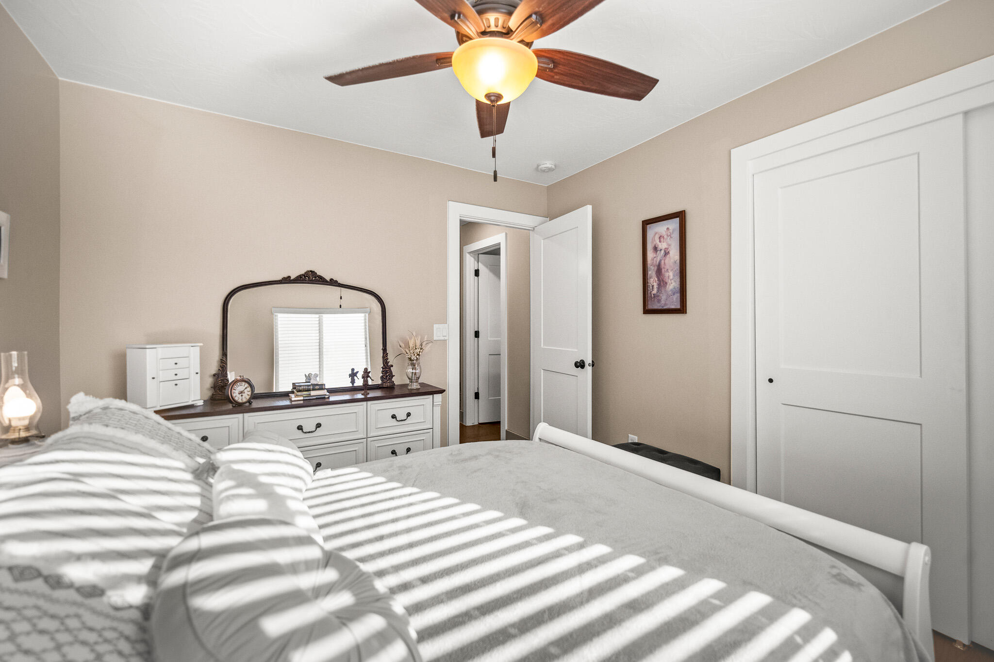 JOSHUAS AT SOUTHGATE - Residential