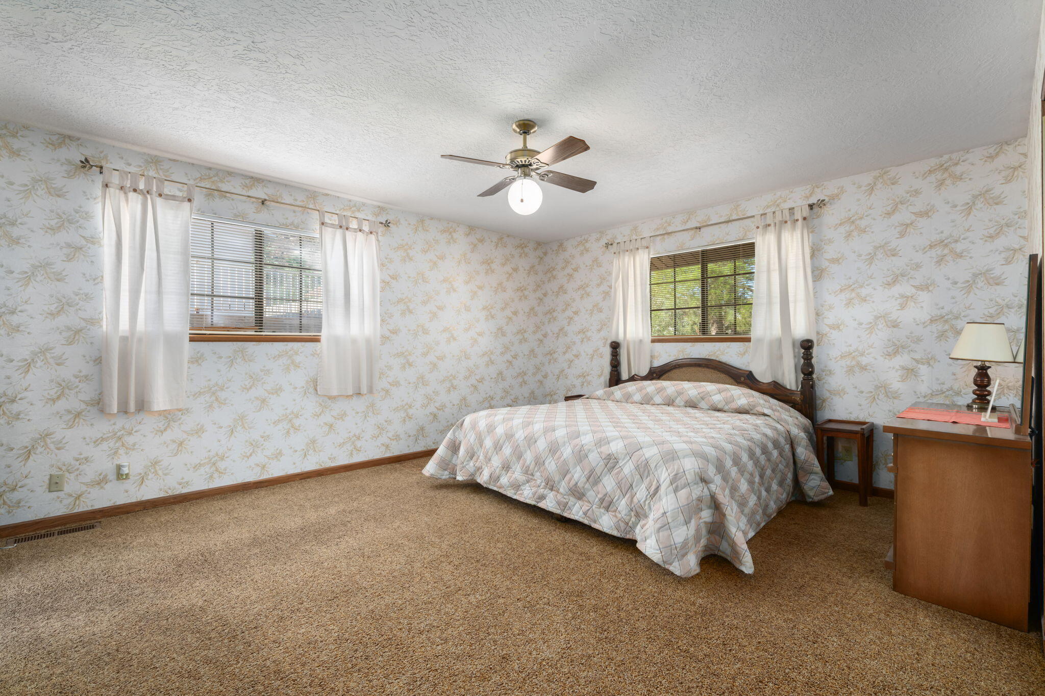BLOOMINGTON COUNTRY CLUB - Residential