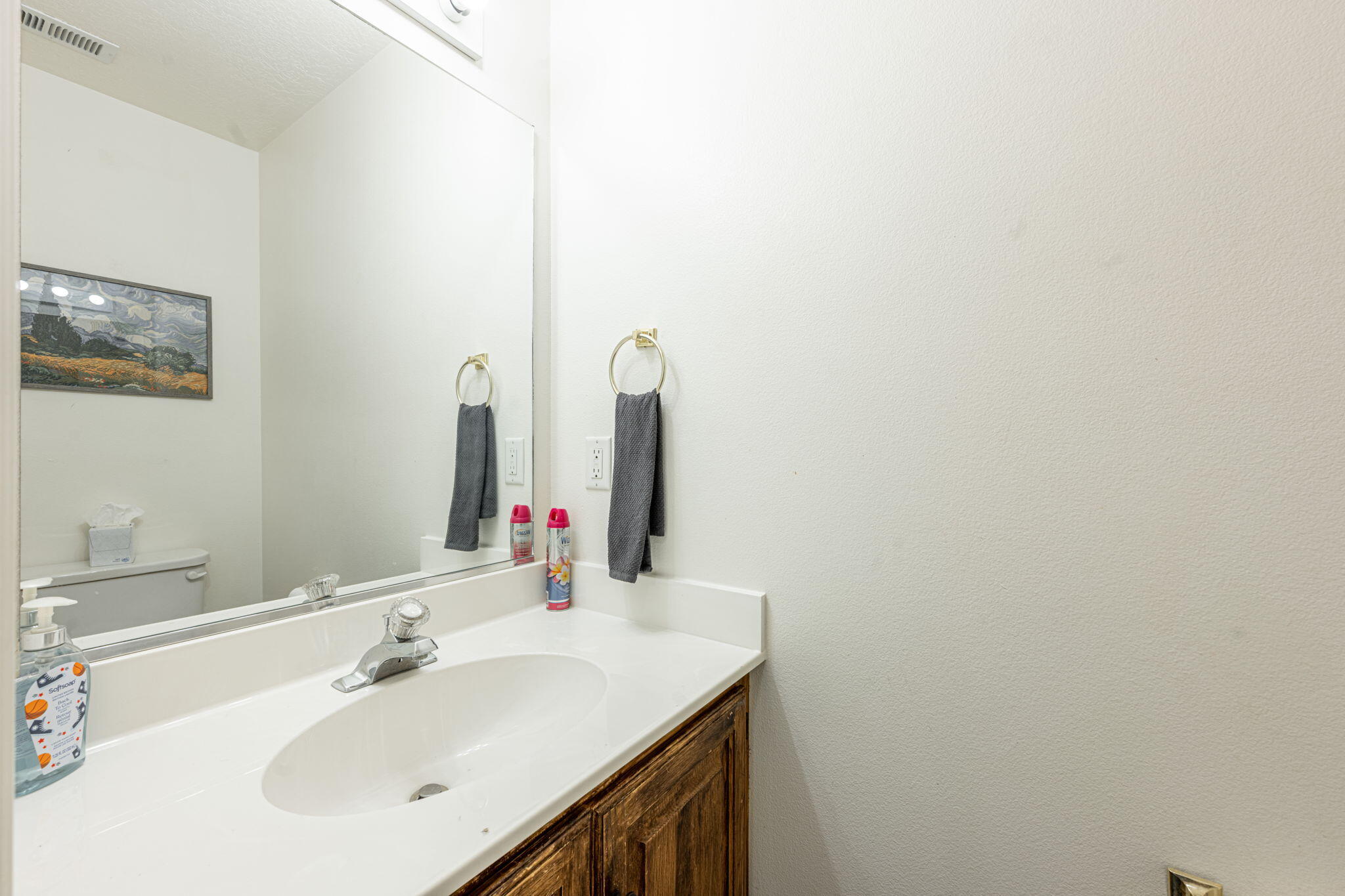 LA PALOMA CONDOS - Residential