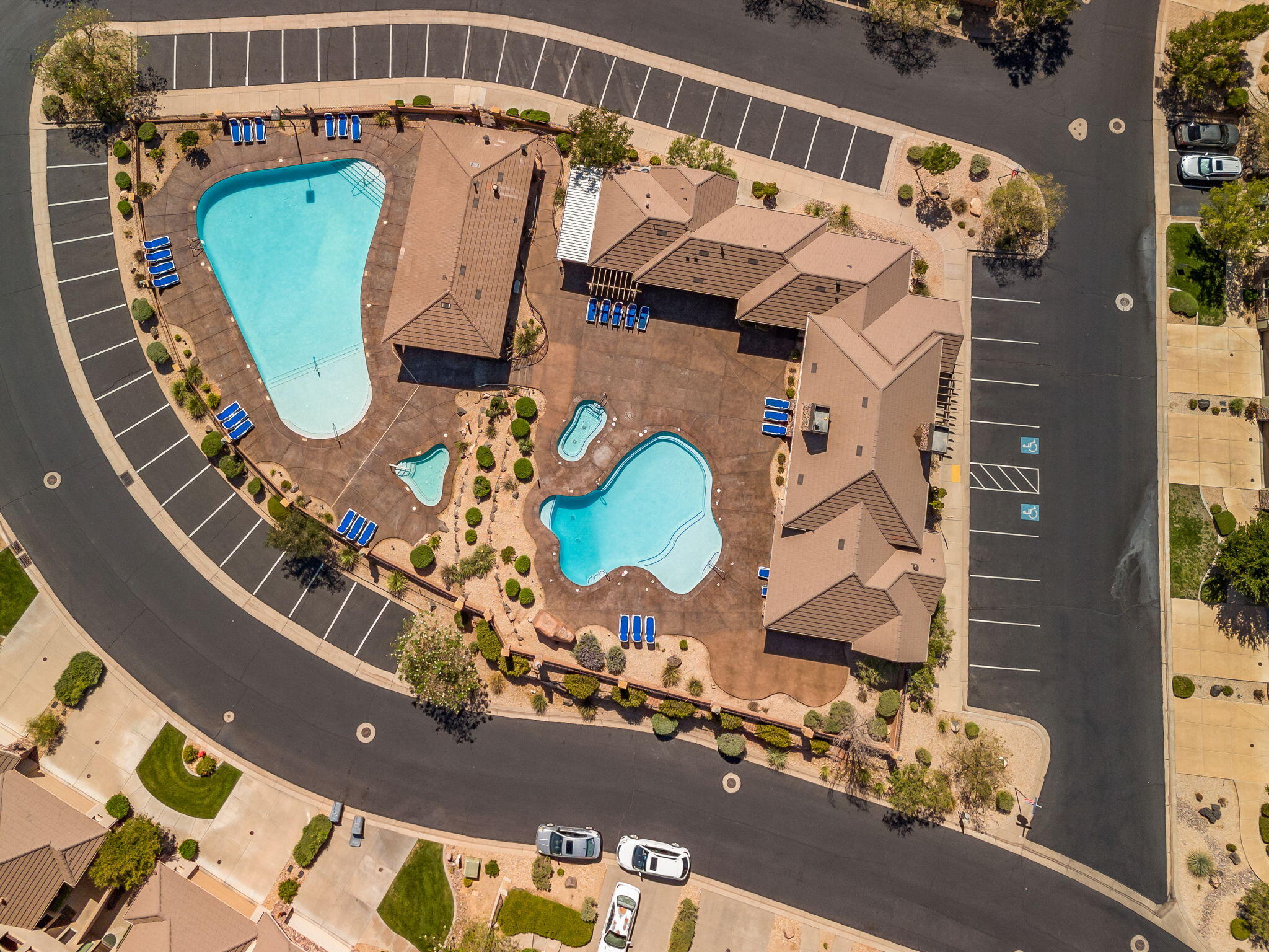CORAL RIDGE TOWNHOMES - Residential