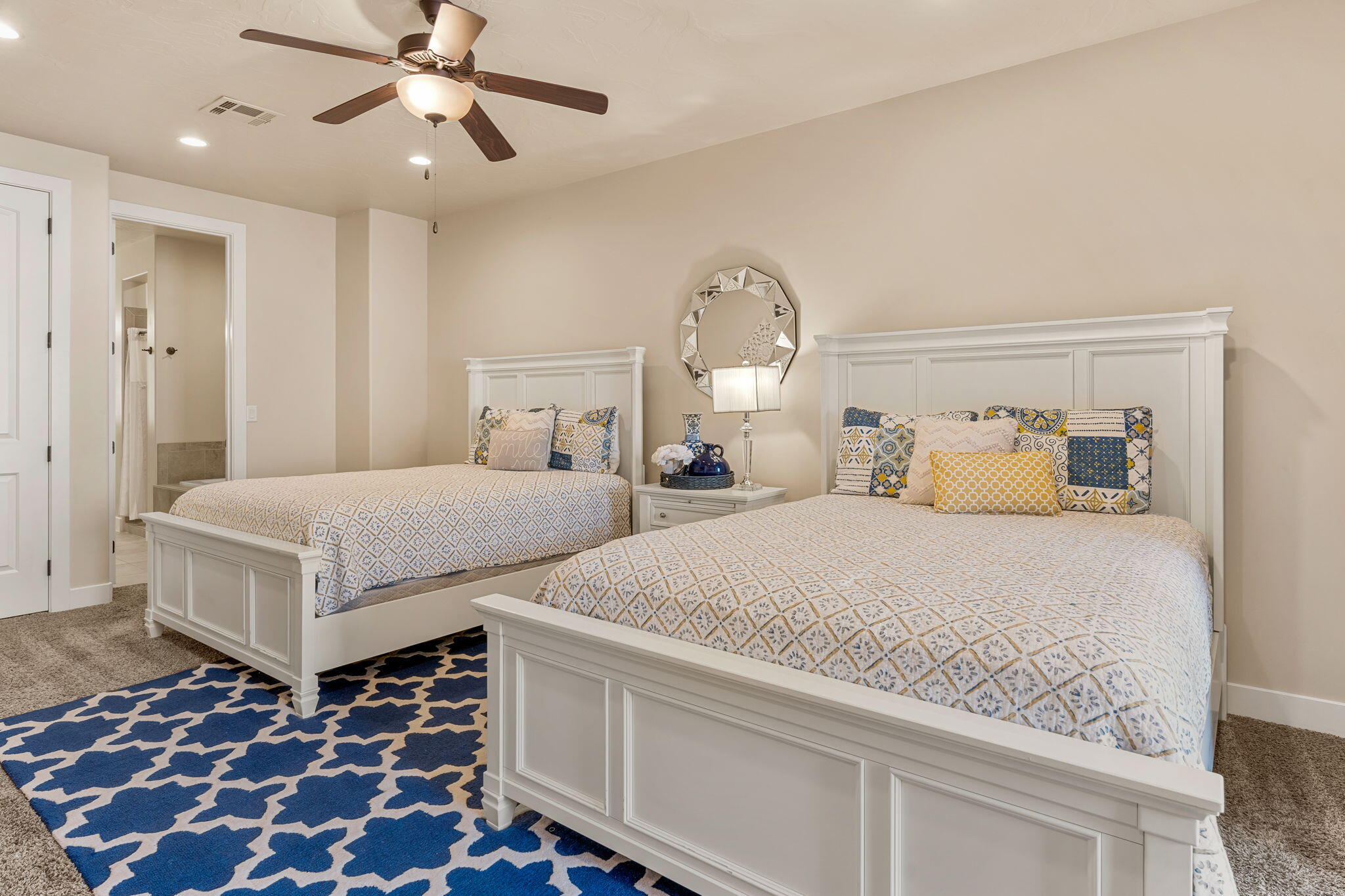 CORAL RIDGE TOWNHOMES - Residential