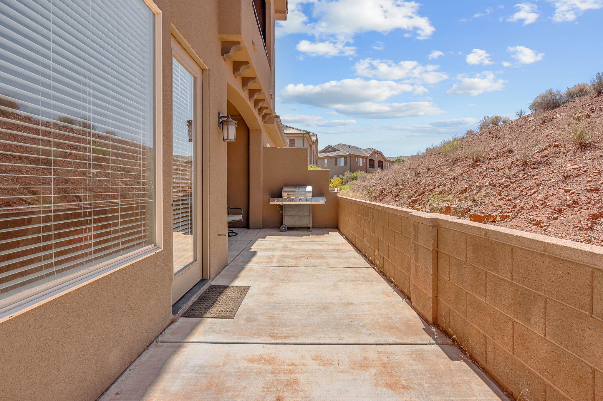CORAL RIDGE TOWNHOMES - Residential