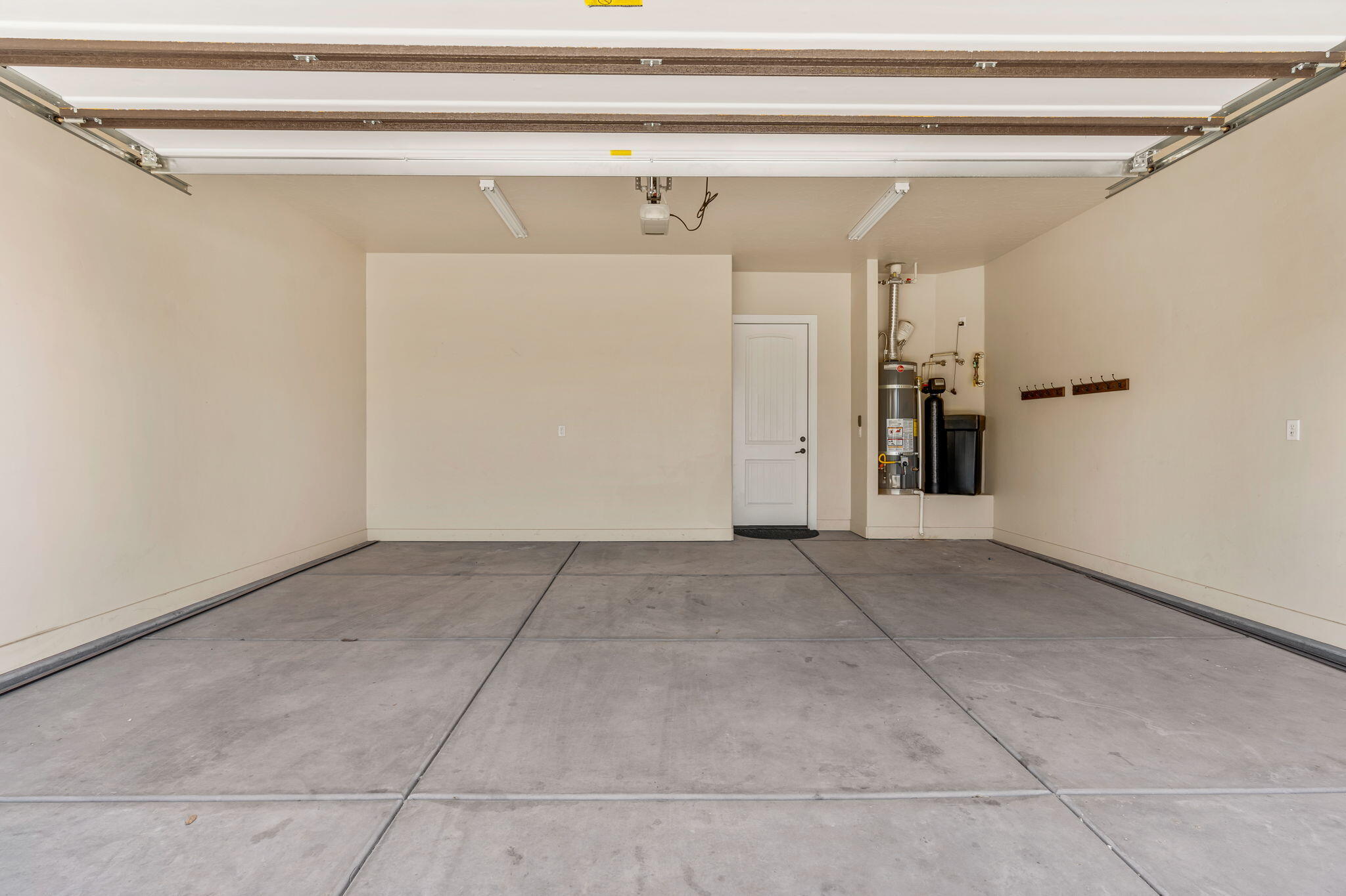 CORAL RIDGE TOWNHOMES - Residential