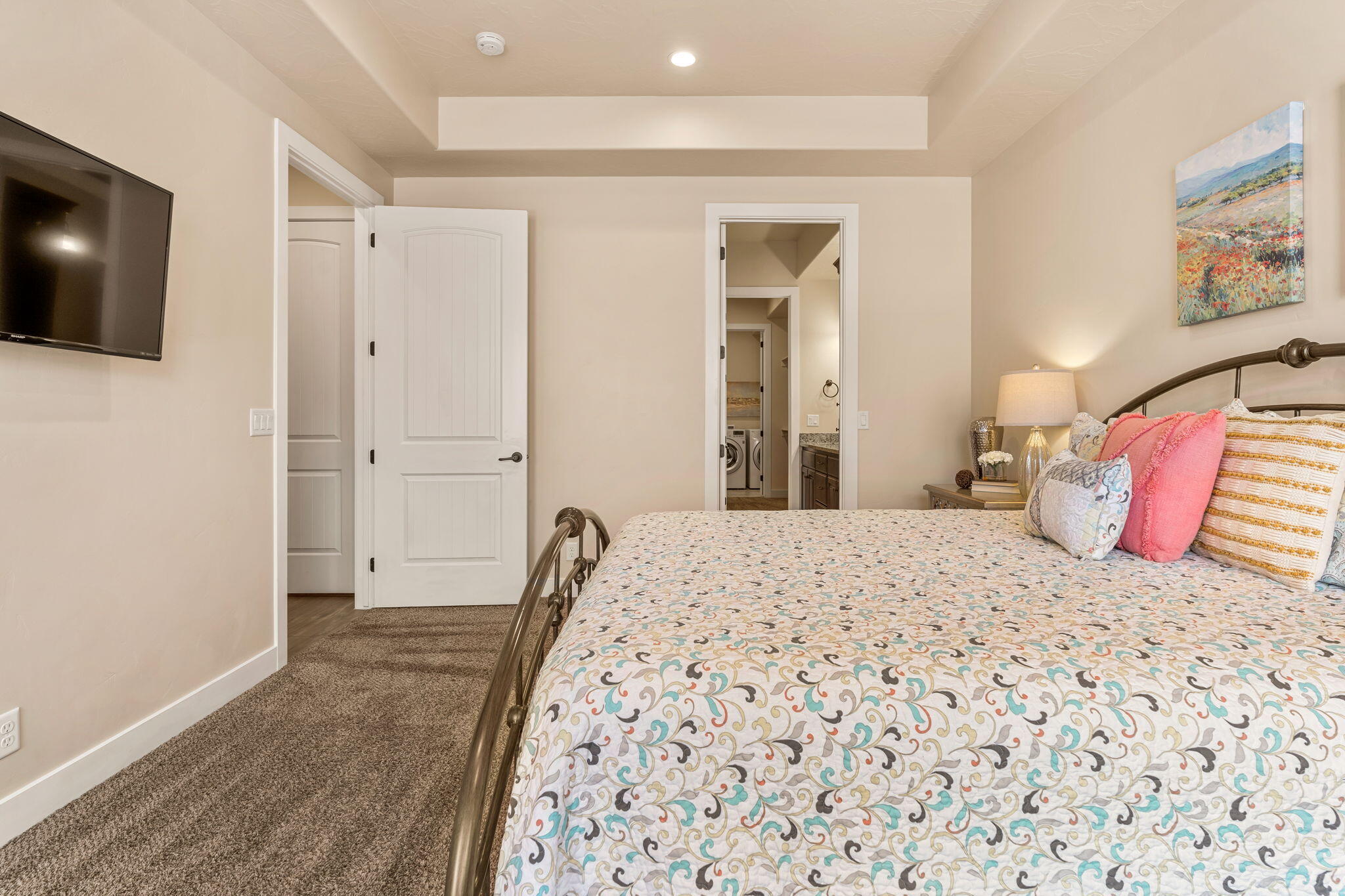 CORAL RIDGE TOWNHOMES - Residential