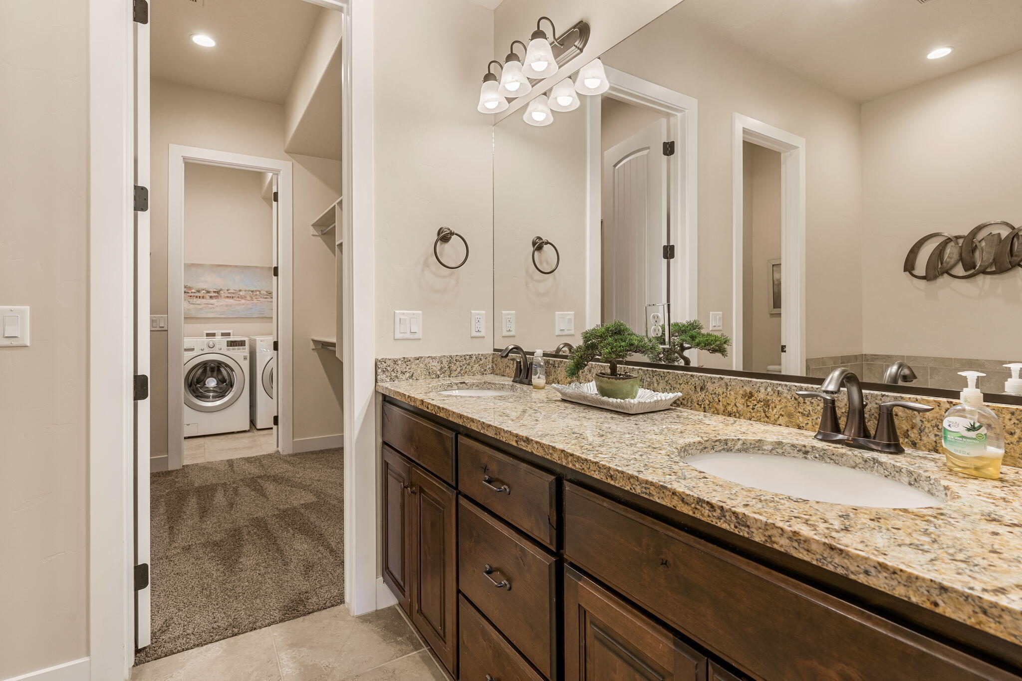 CORAL RIDGE TOWNHOMES - Residential