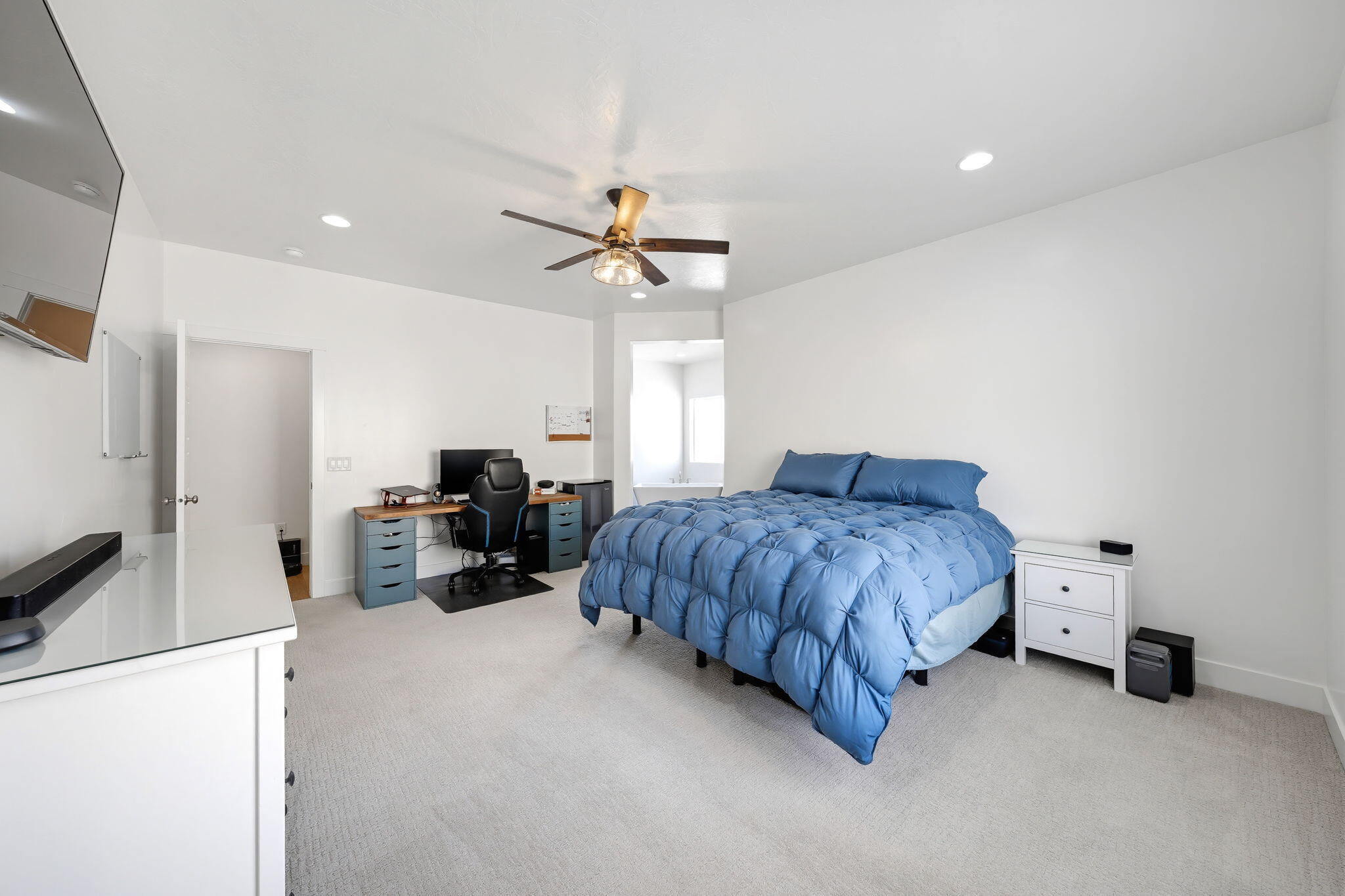 SAGE CANYON - Residential