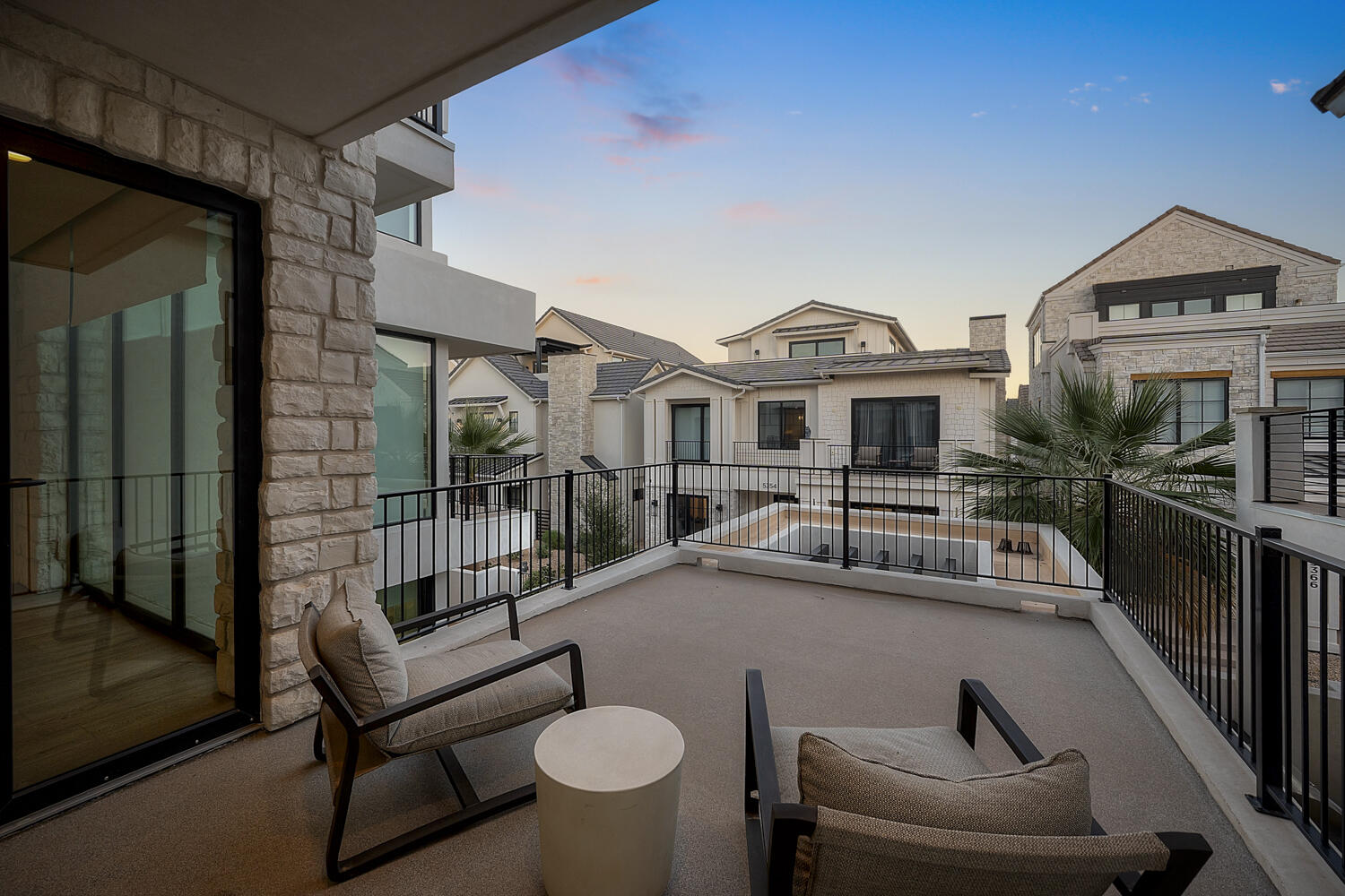 DESERT COLOR RESORT - Residential