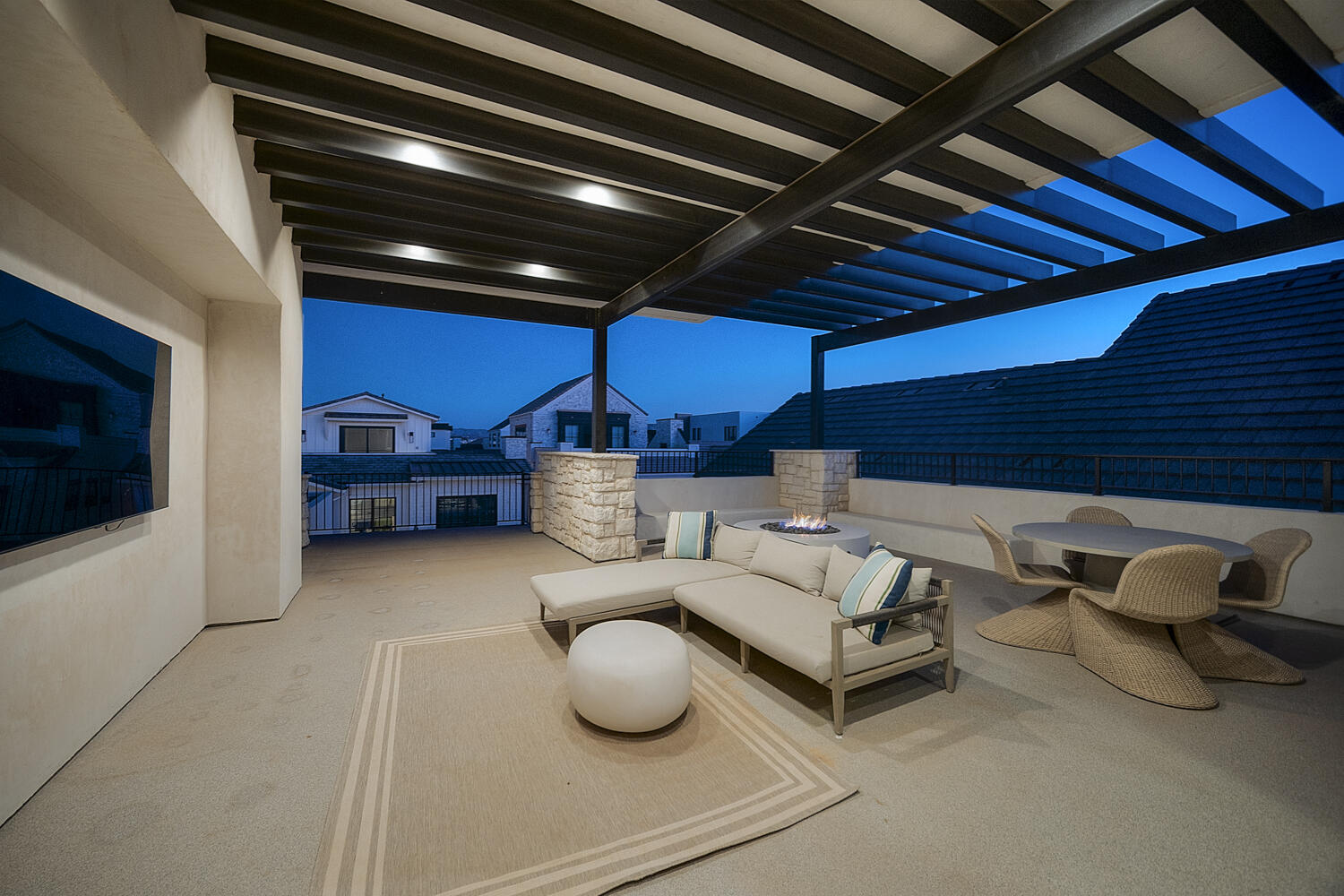 DESERT COLOR RESORT - Residential