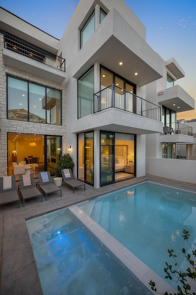 DESERT COLOR RESORT - Residential