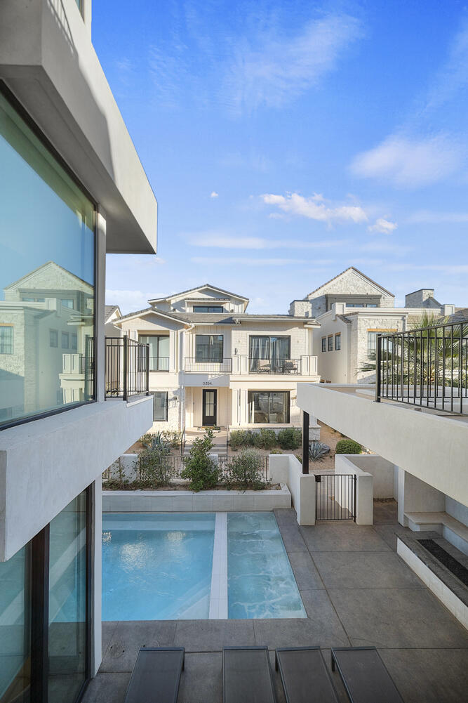 DESERT COLOR RESORT - Residential