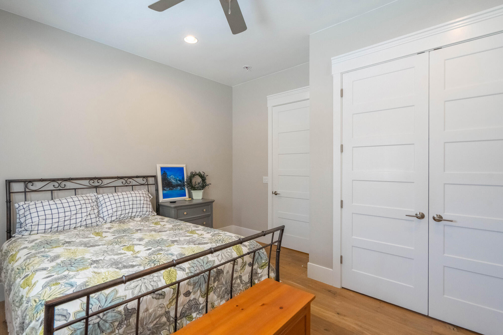 WINDSOR ESTATES - Residential