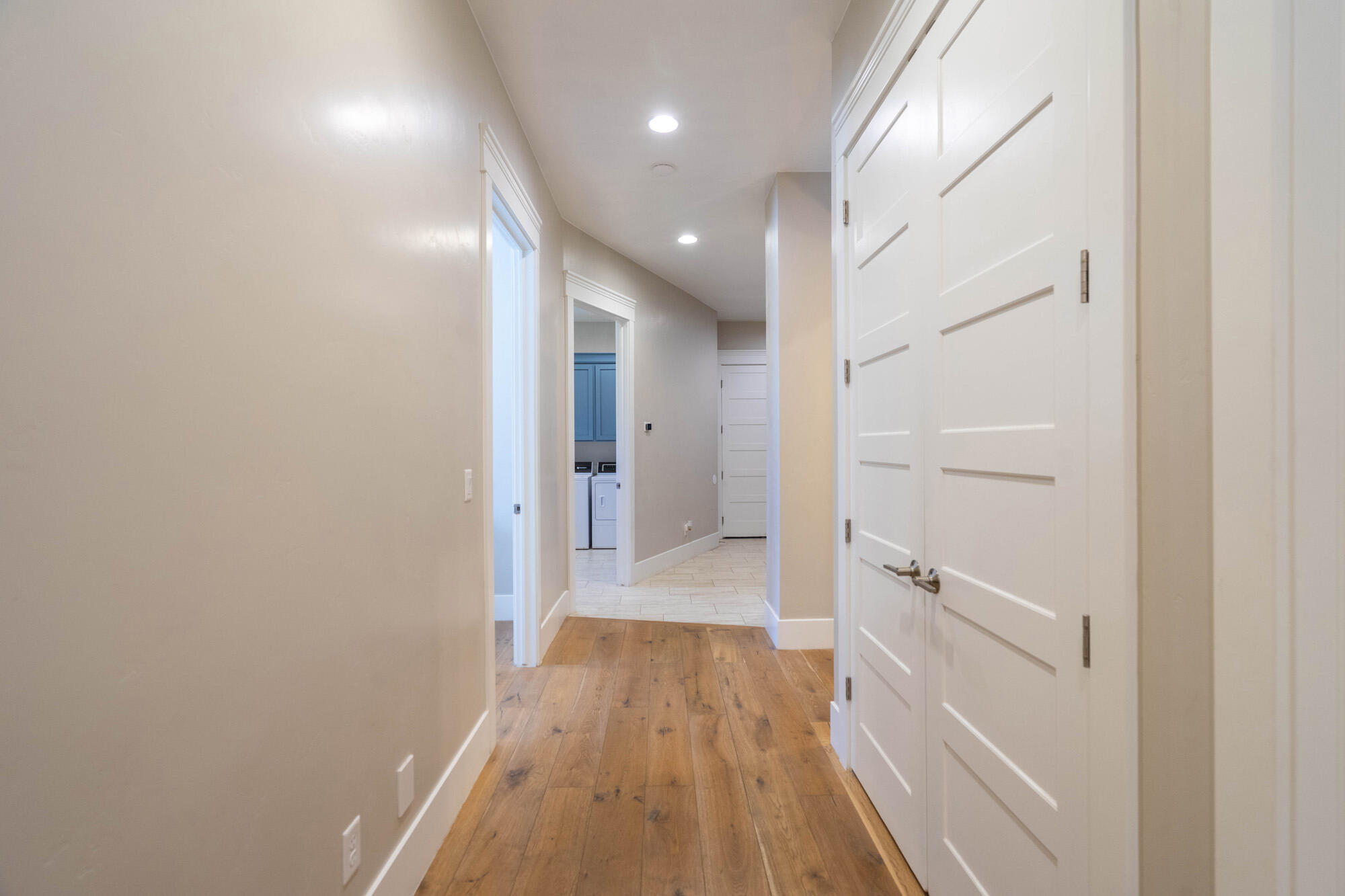 WINDSOR ESTATES - Residential