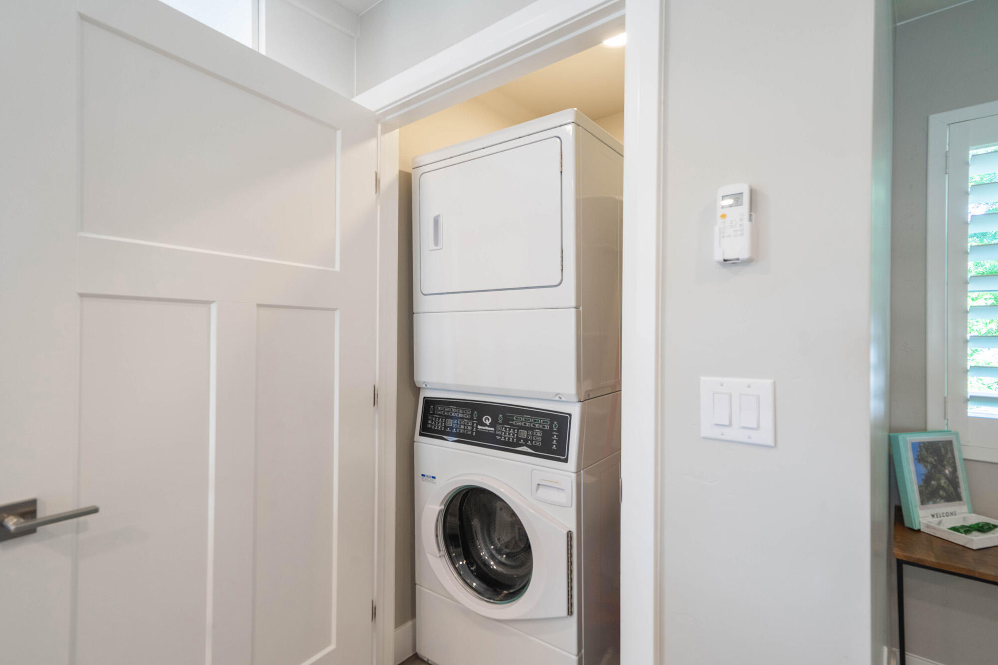 WINDSOR ESTATES - Residential