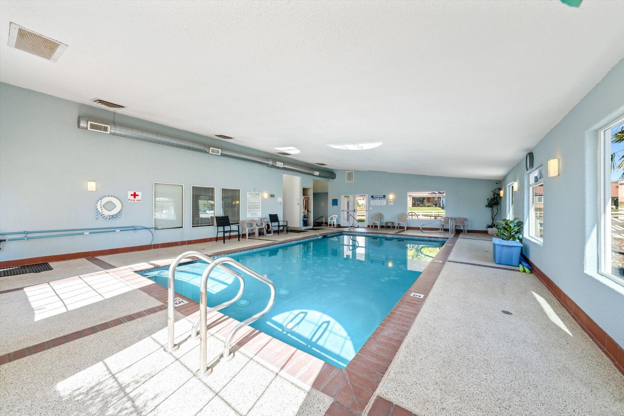 PADRE LAKES TOWNHOMES - Residential
