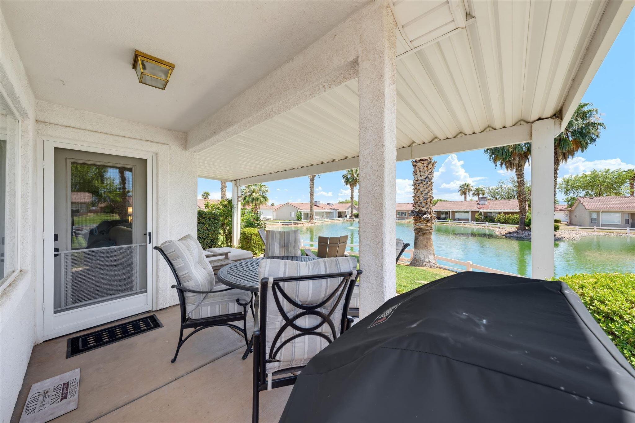 PADRE LAKES TOWNHOMES - Residential
